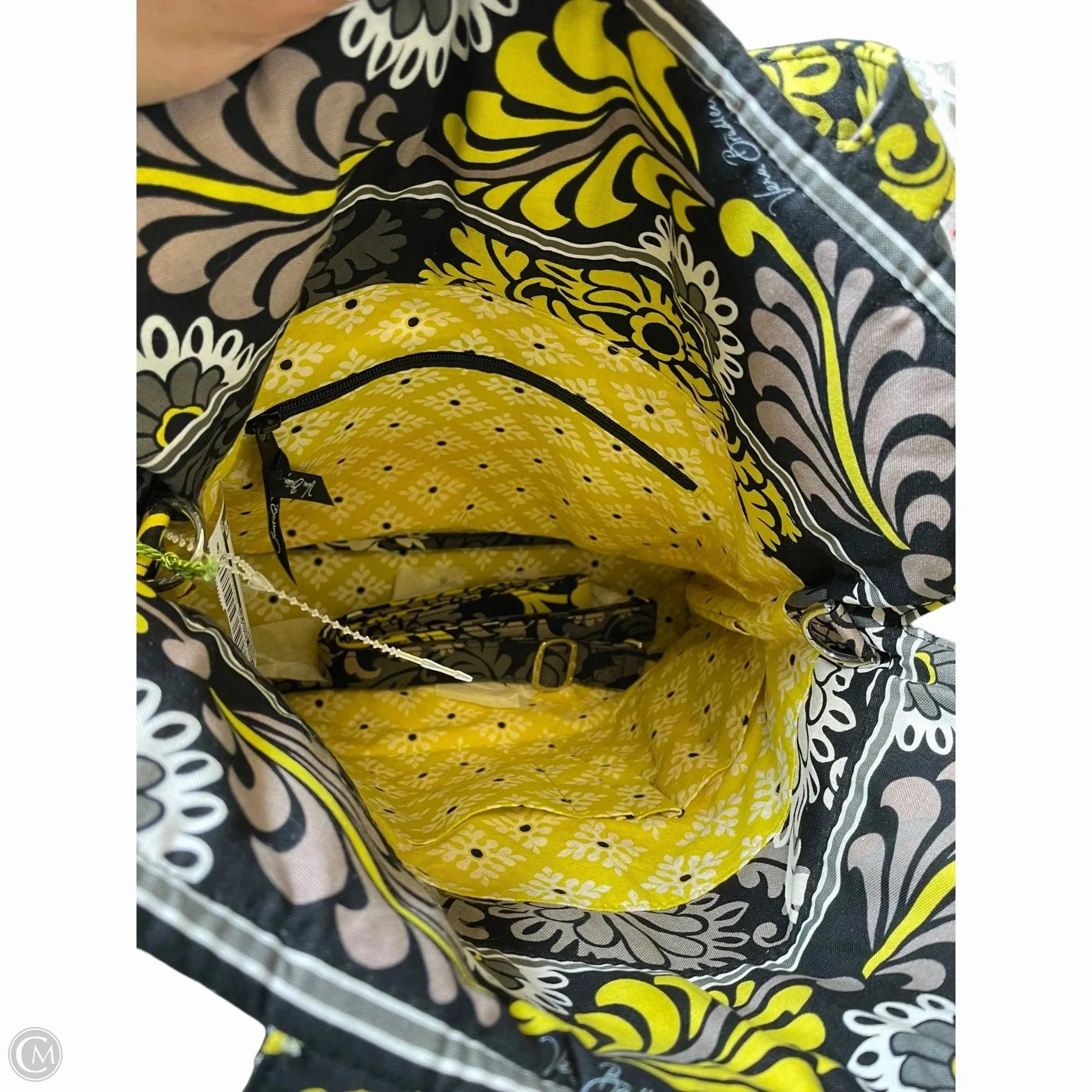 Handbag By Vera Bradley, Size: Large