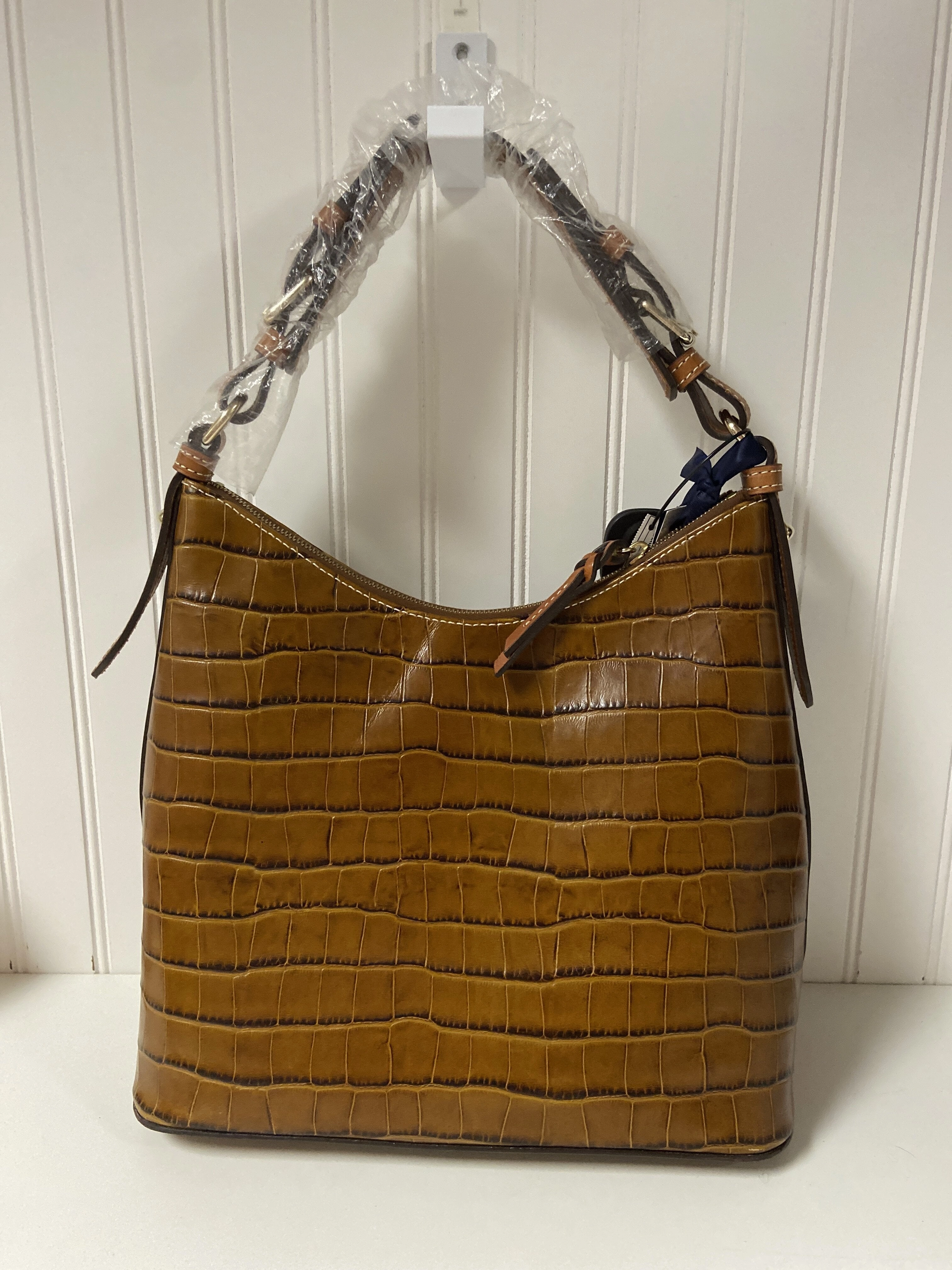 Handbag Designer By Dooney And Bourke  Size: Large