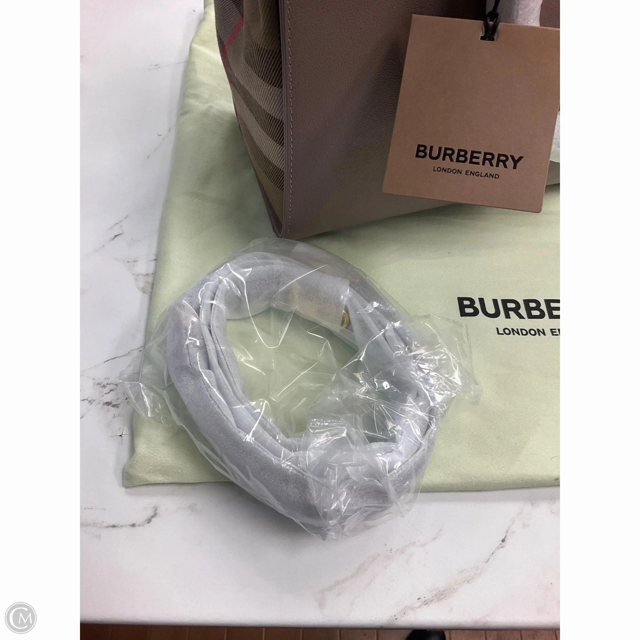 Handbag Luxury Designer By Burberry, Size: Large