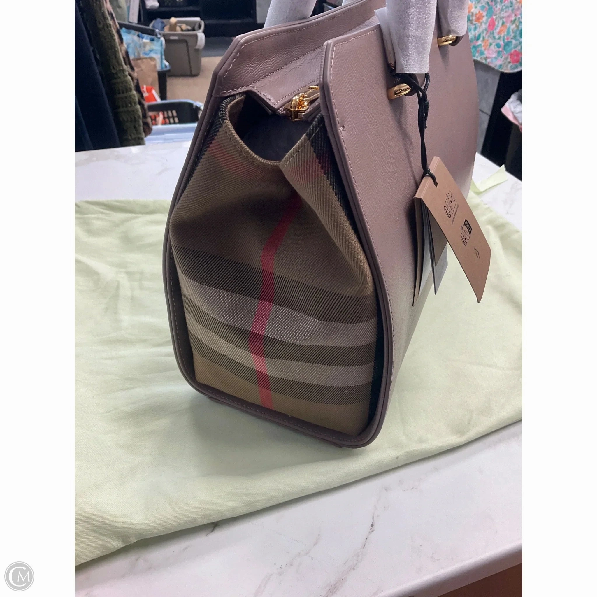 Handbag Luxury Designer By Burberry, Size: Large