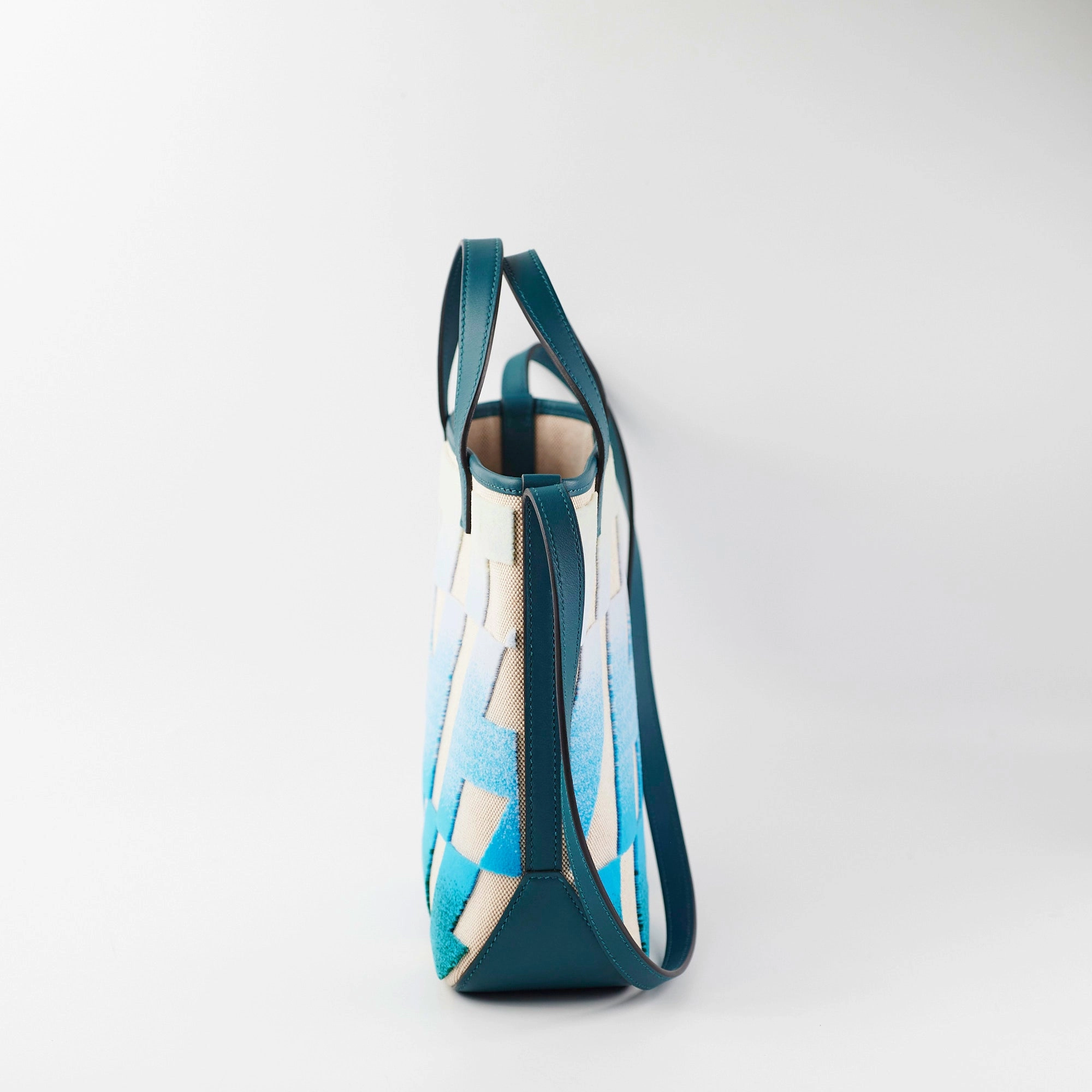 Hermes Biais 27 Blue Shoulder Bag