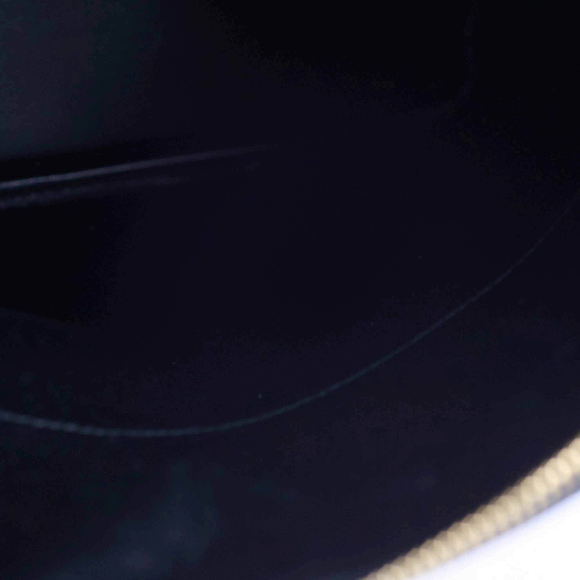 Hermes Bolide 27 Black Espom GHW