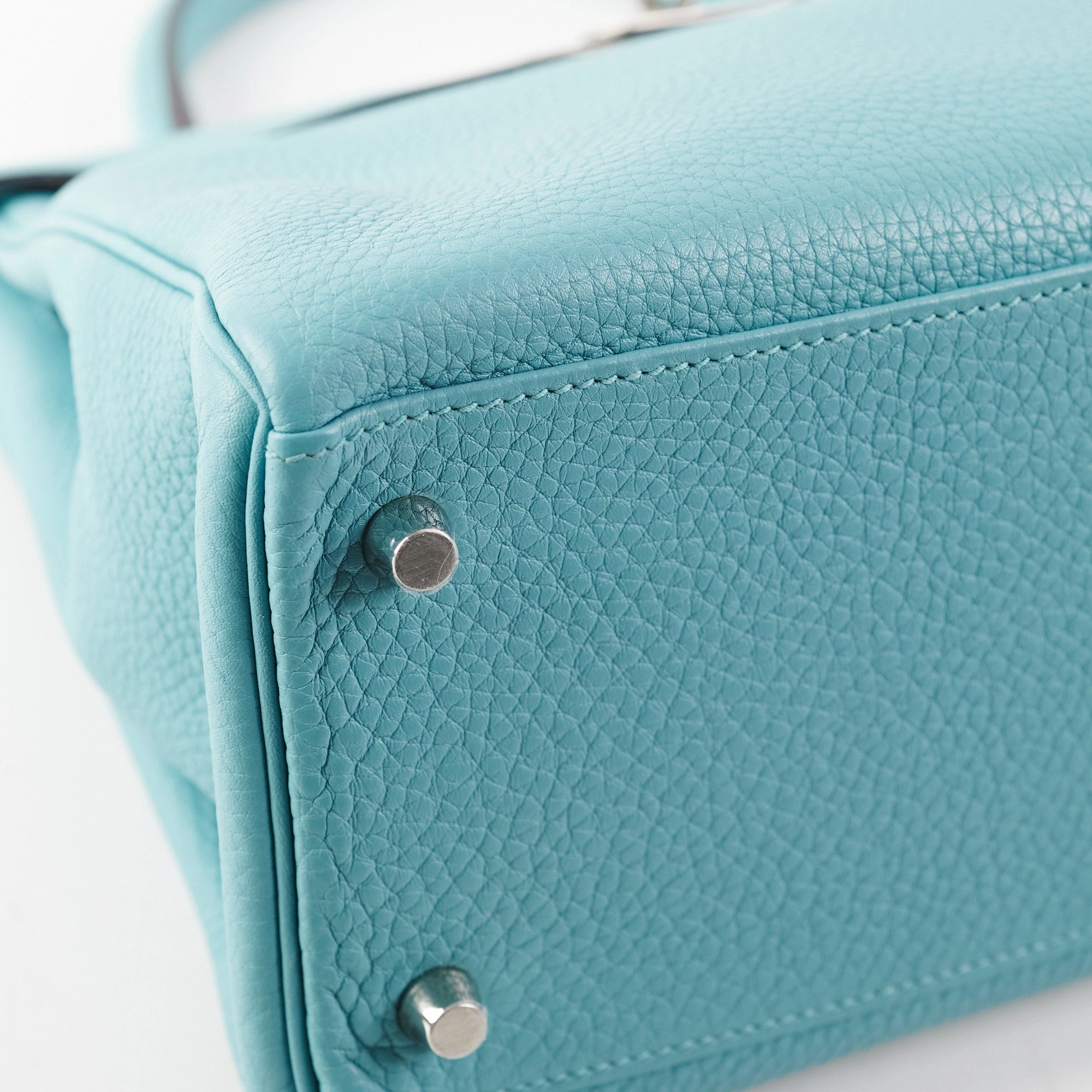 Hermes Kelly 28 Clemence Blue Atol