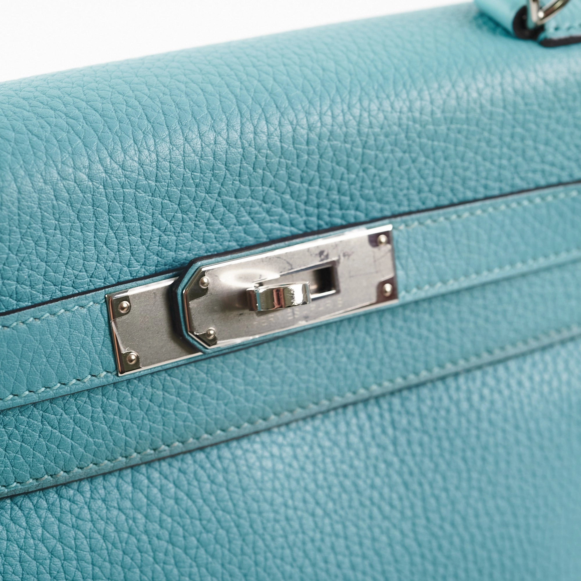 Hermes Kelly 28 Clemence Blue Atol