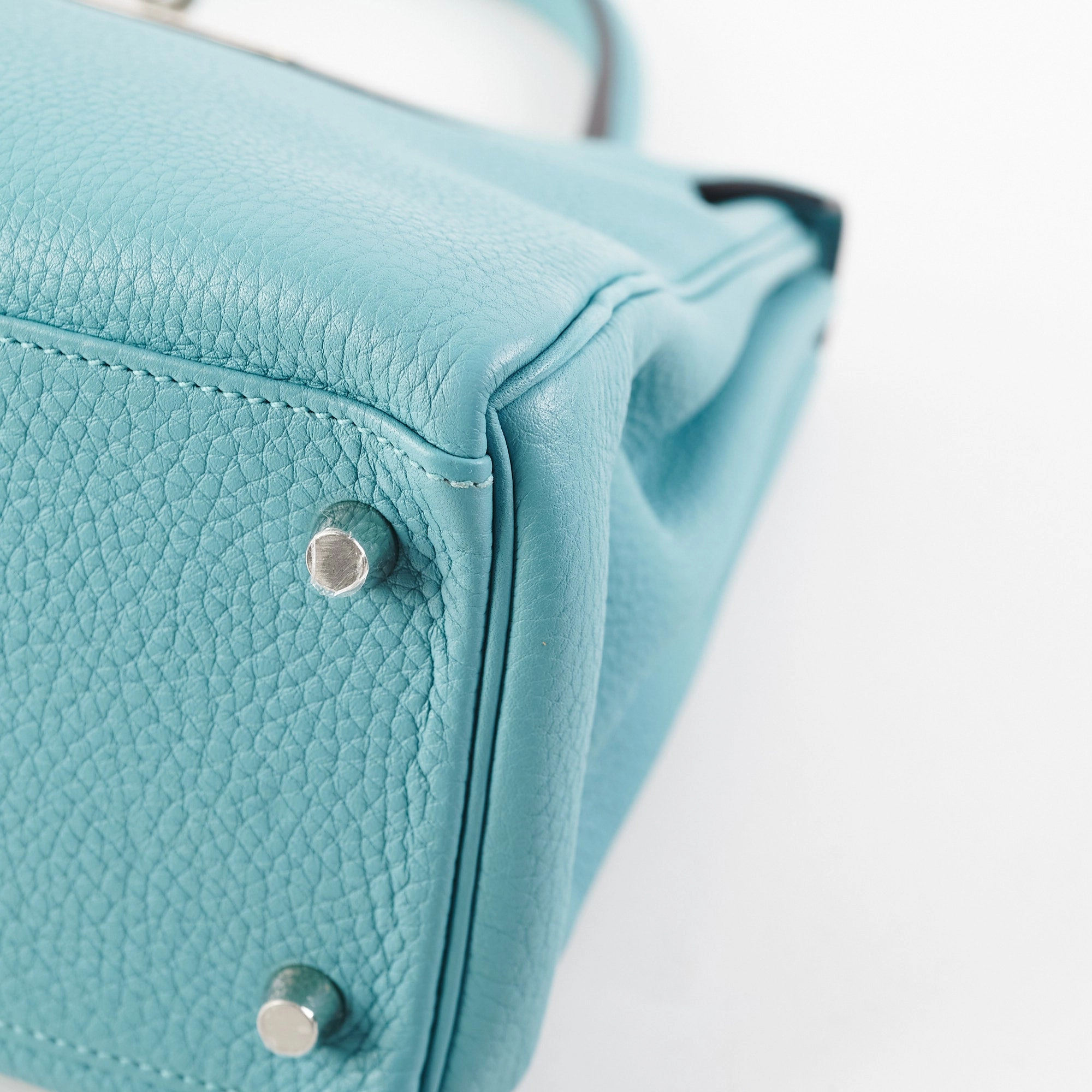 Hermes Kelly 28 Clemence Blue Atol