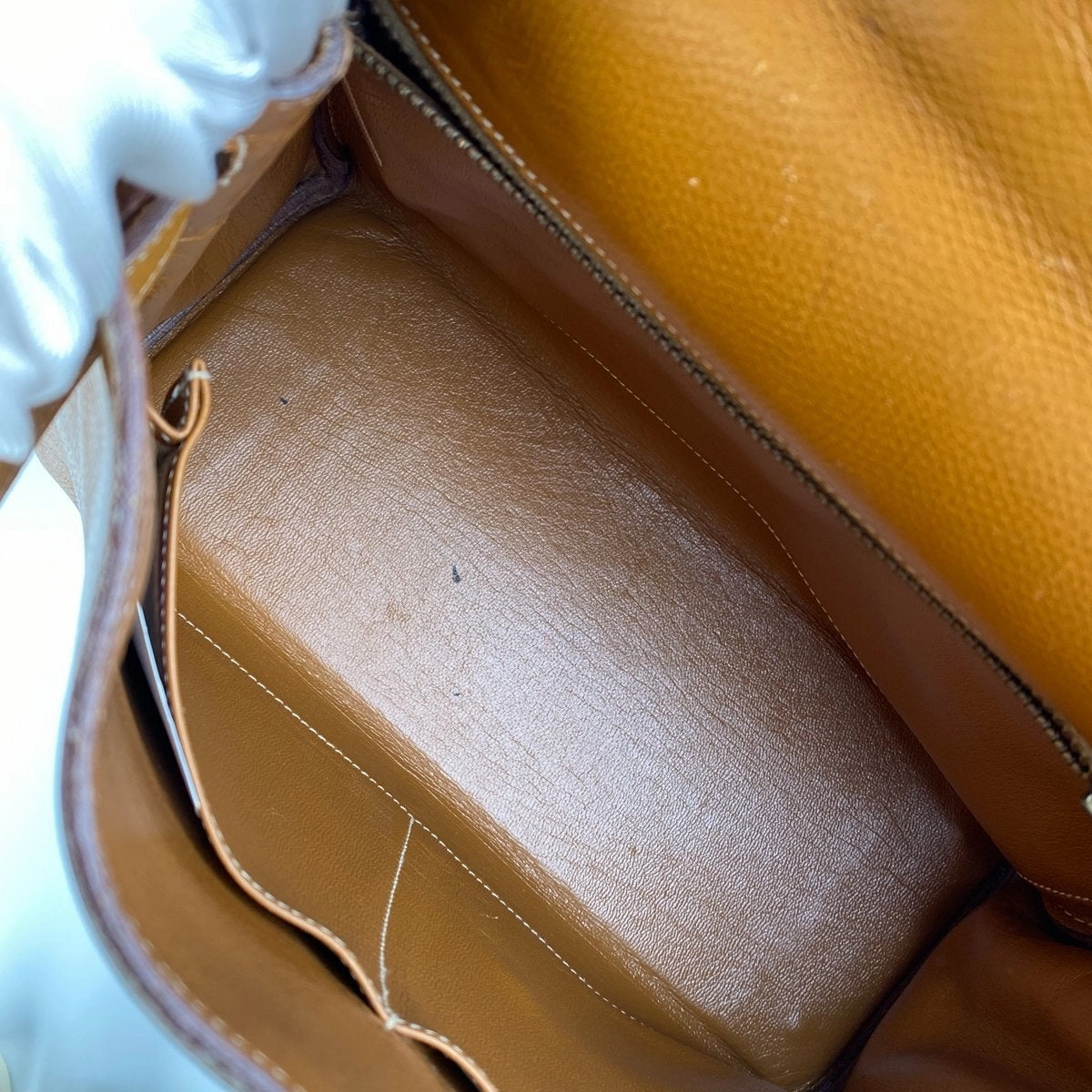Hermes Kelly 28 Epsom Gold Bag - K Circle Stamp