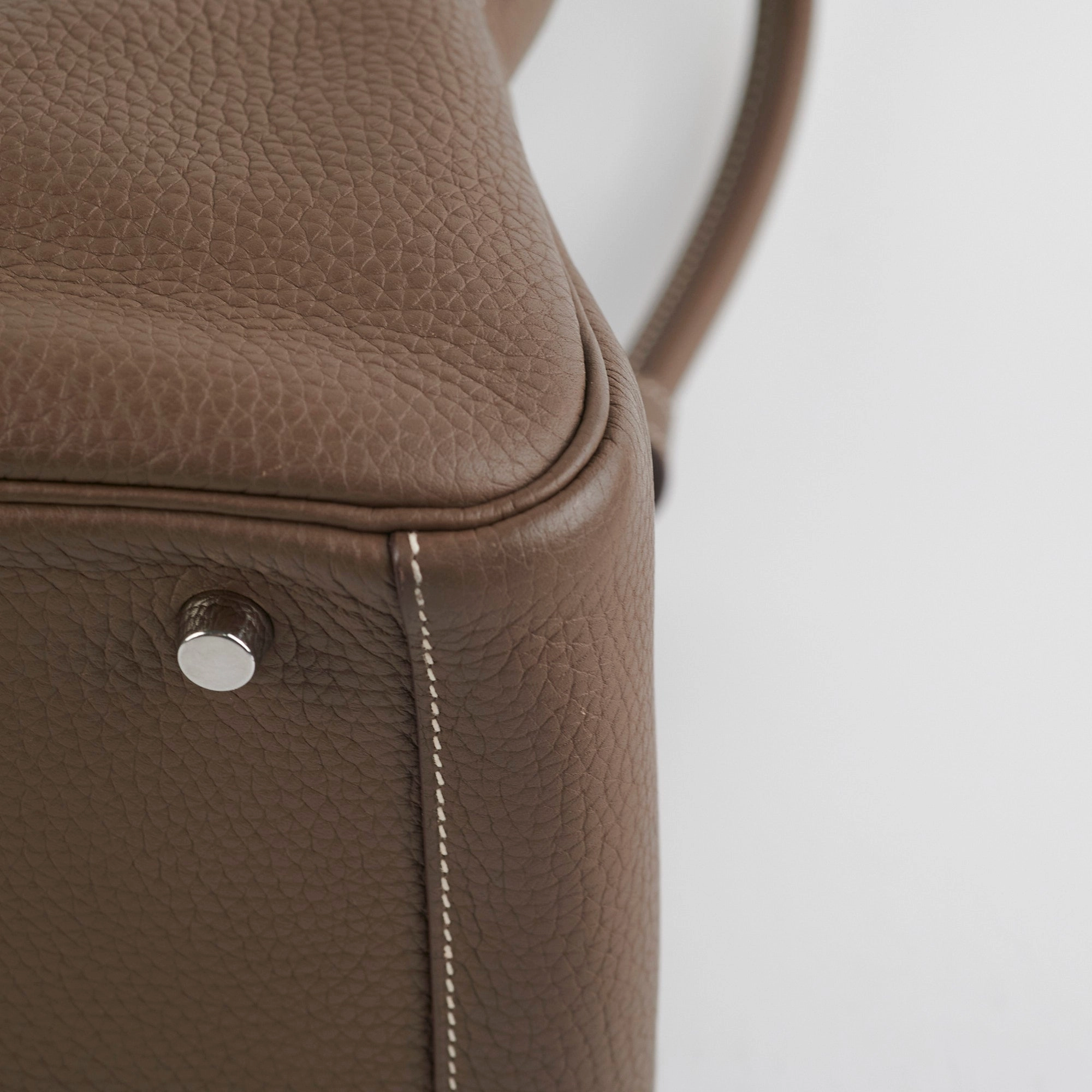 Hermes Lindy 30 Etoupe Clemence Stamp X
