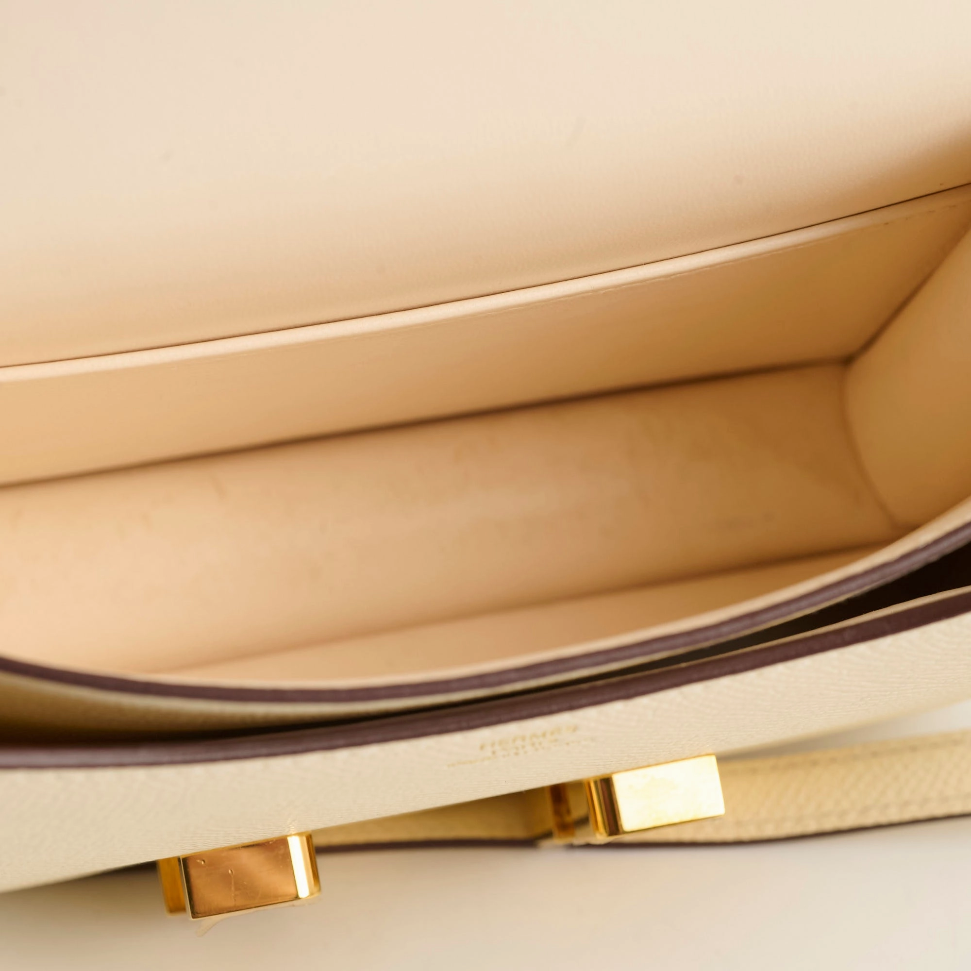 Hermes Mini Constance 18 Nata Epsom U Stamp 2022