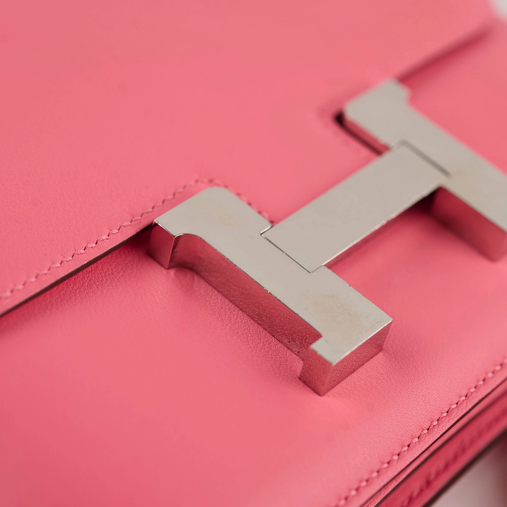 Hermes Mini Constance 18 Rose Azalea Swift A Stamp
