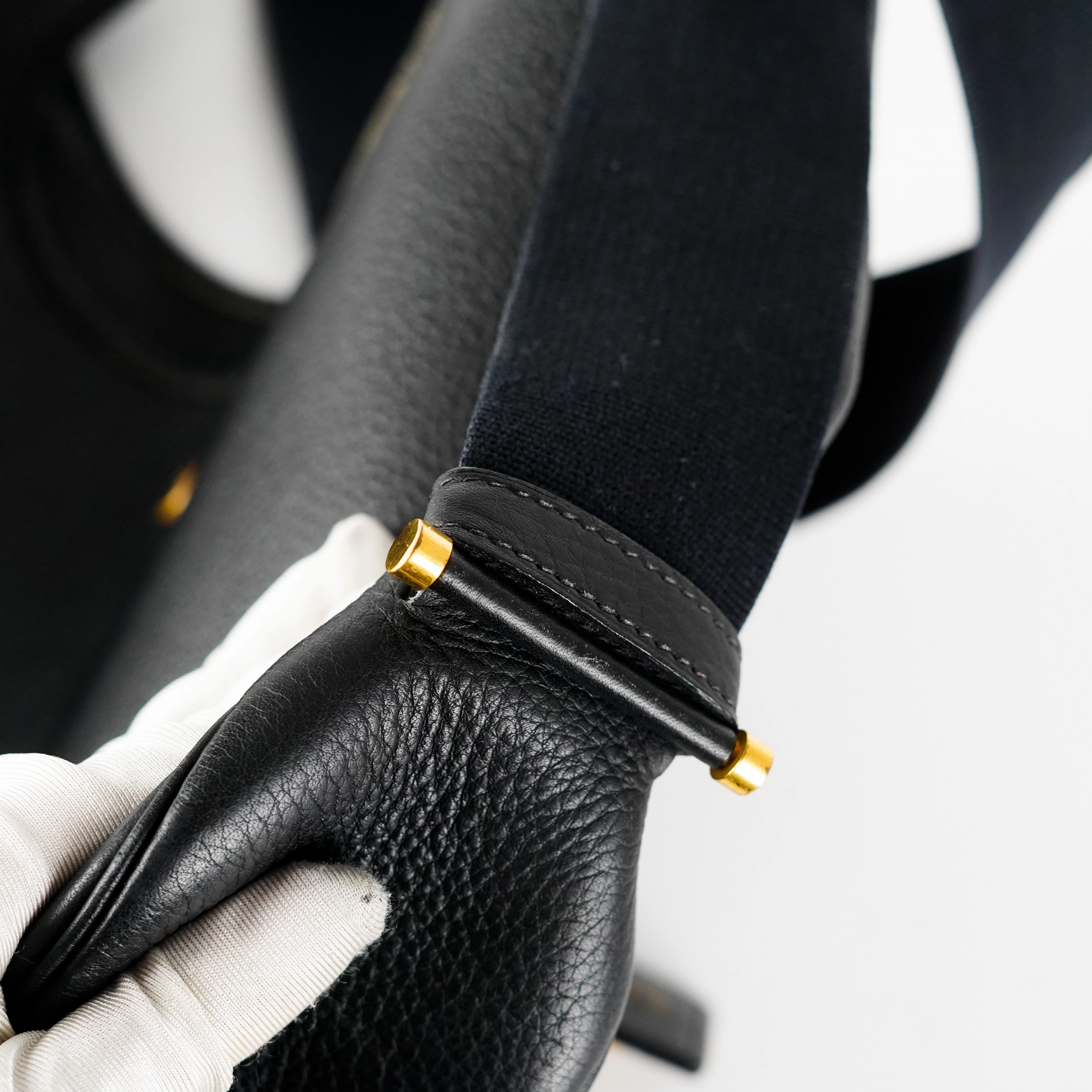 Hermes Tsako Black