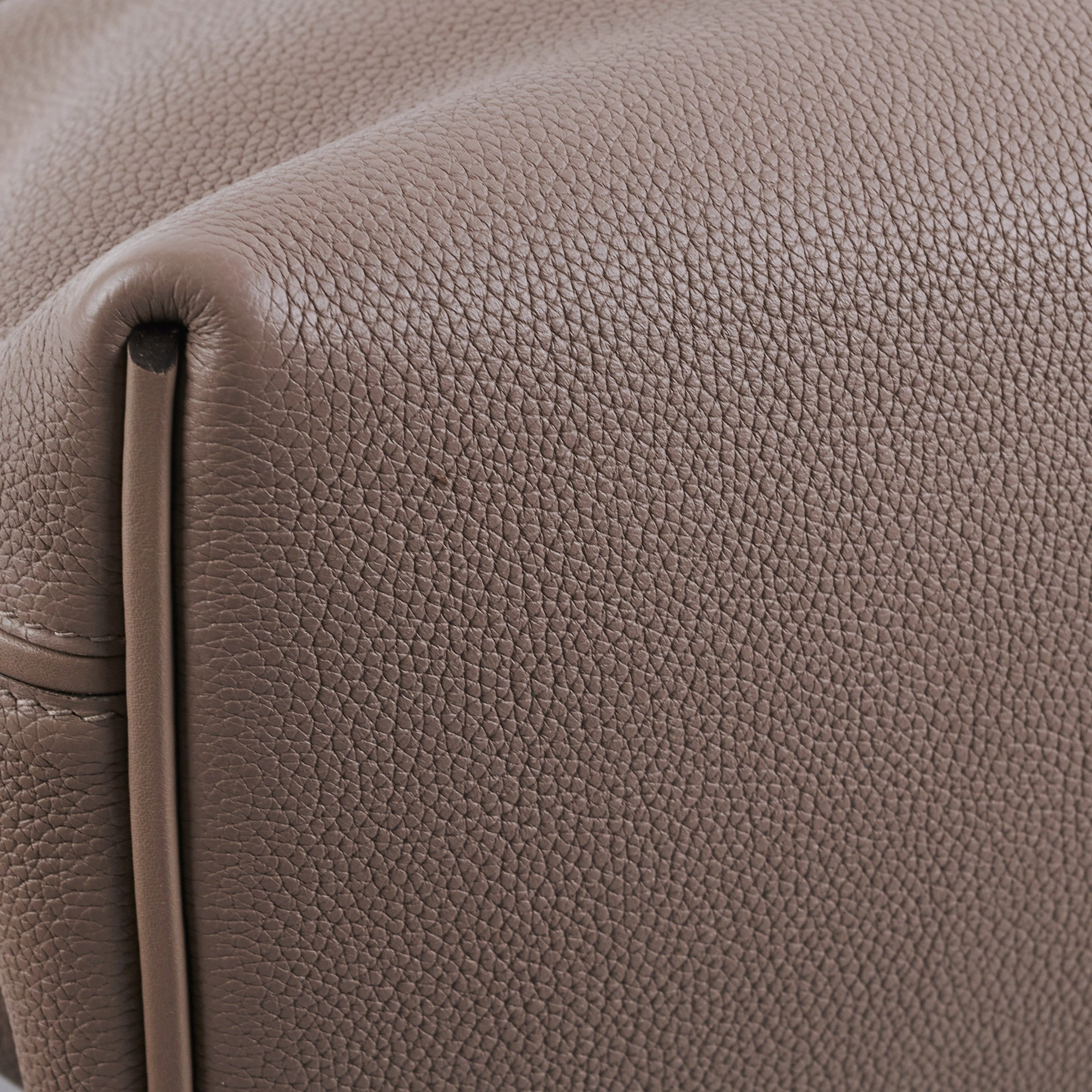 Hermes Van Cattle 24/24-35 Gris Asphalte Taurillon Stamp D (2019)