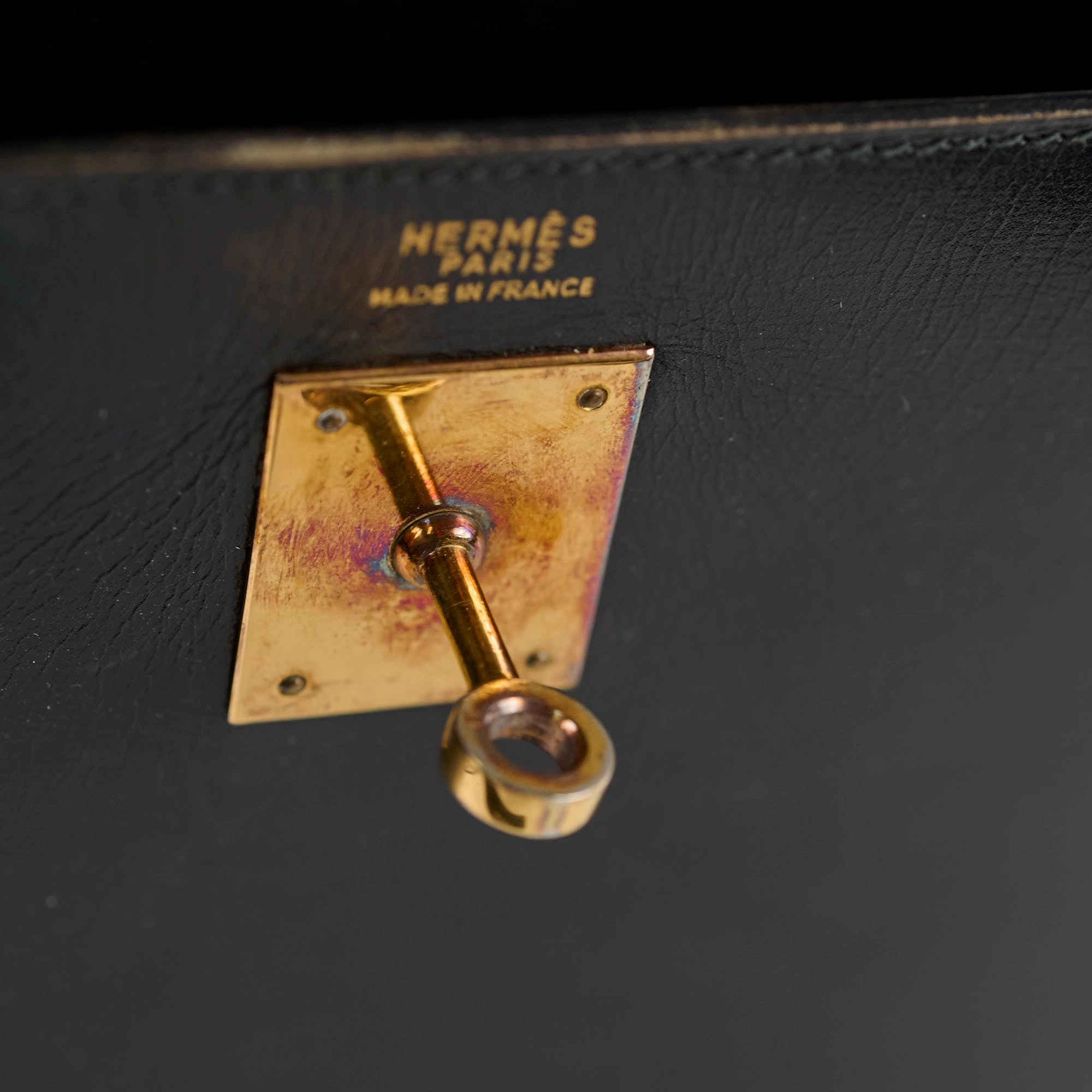 Hermes Vintage Kelly 32 Box Black J Circle Stamp 1980