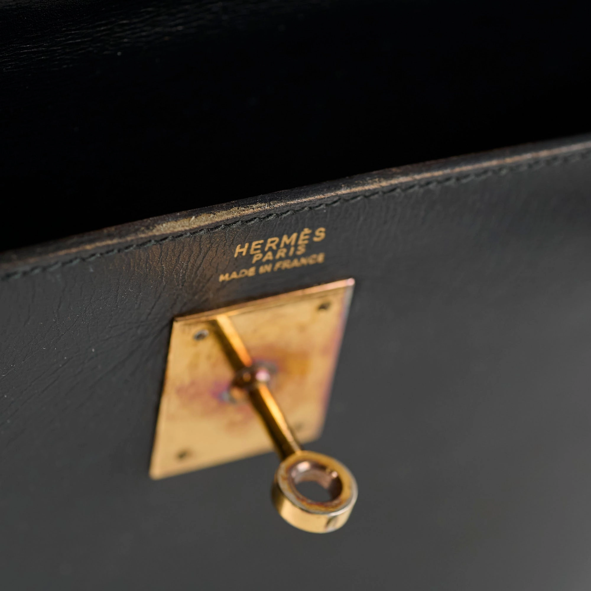 Hermes Vintage Kelly 32 Box Black J Circle Stamp 1980