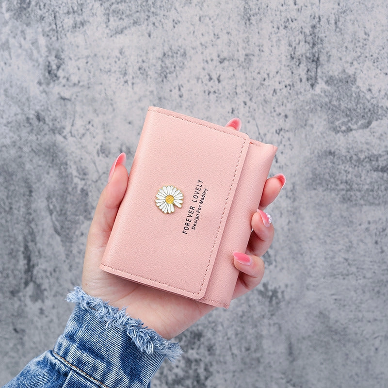 Korean version of daisy short wallet