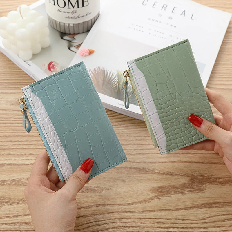 Ladies wallet alligator pattern