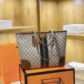 Large capacity light luxury fashion tote bag