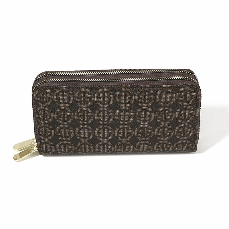 Large capacity multi-card clutch wallet