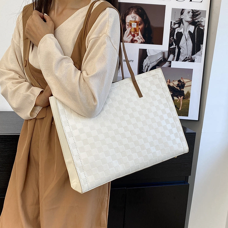 Large capacity tote bag tide