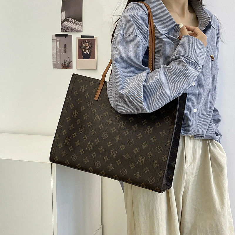 Large capacity tote bag tide