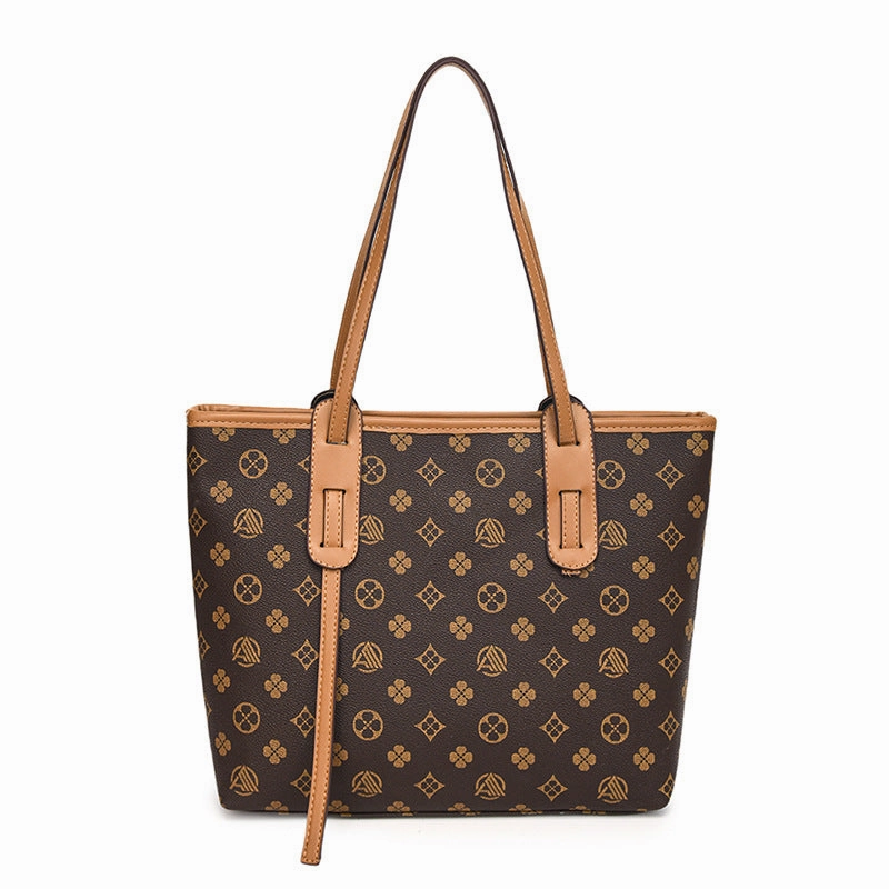 Letter large capacity tote bag