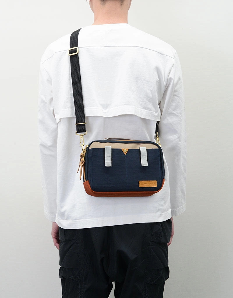 link Shoulder Bag No.02347-V2