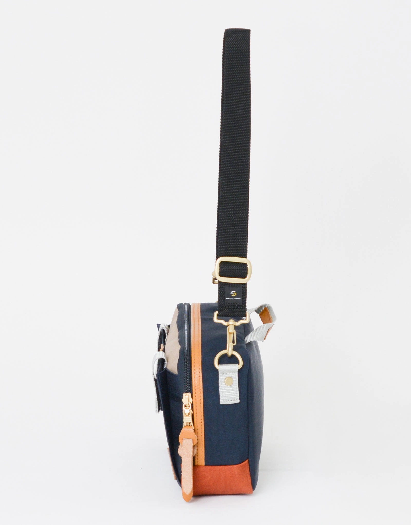 link Shoulder Bag No.02347-V2