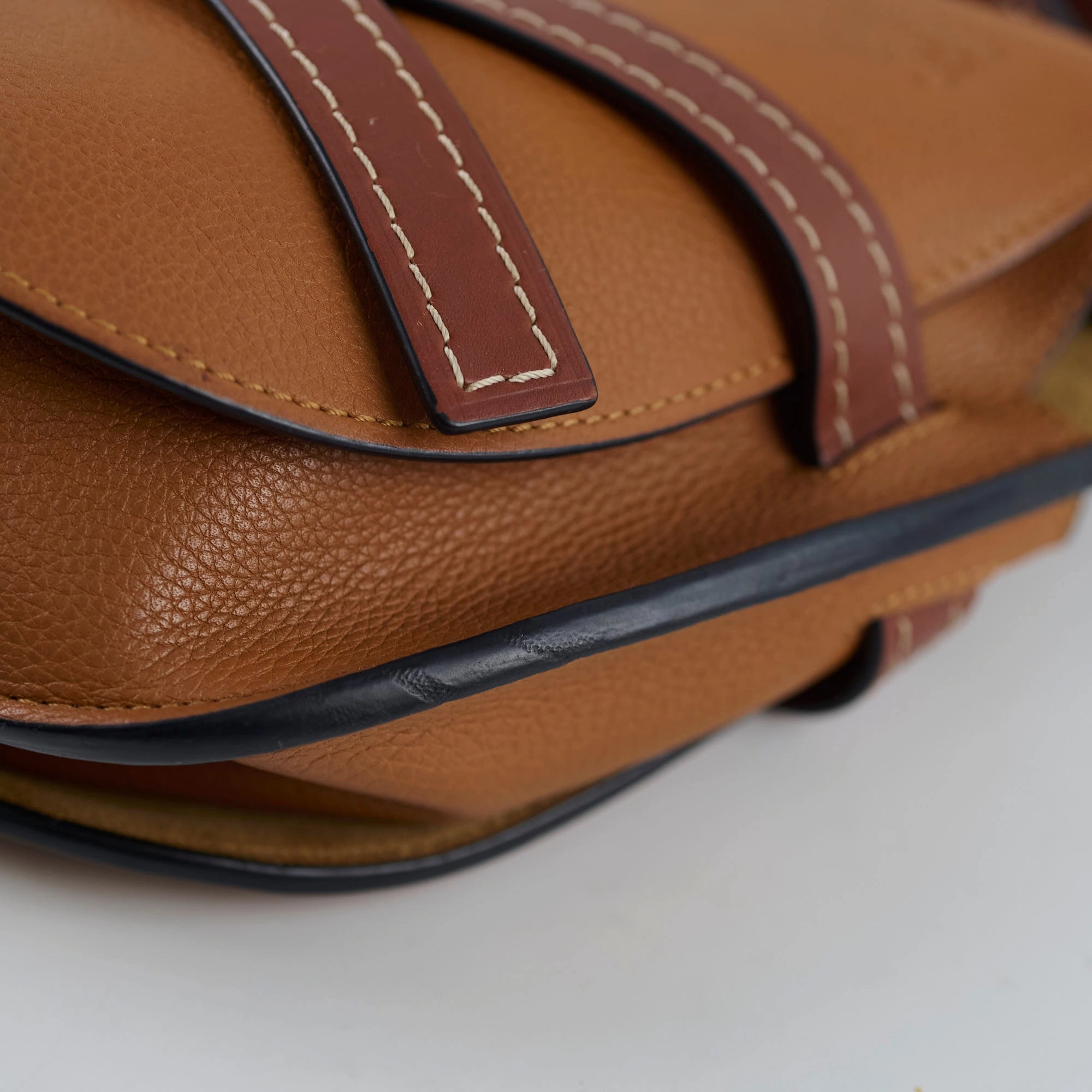 Loewe Gate Small Tan