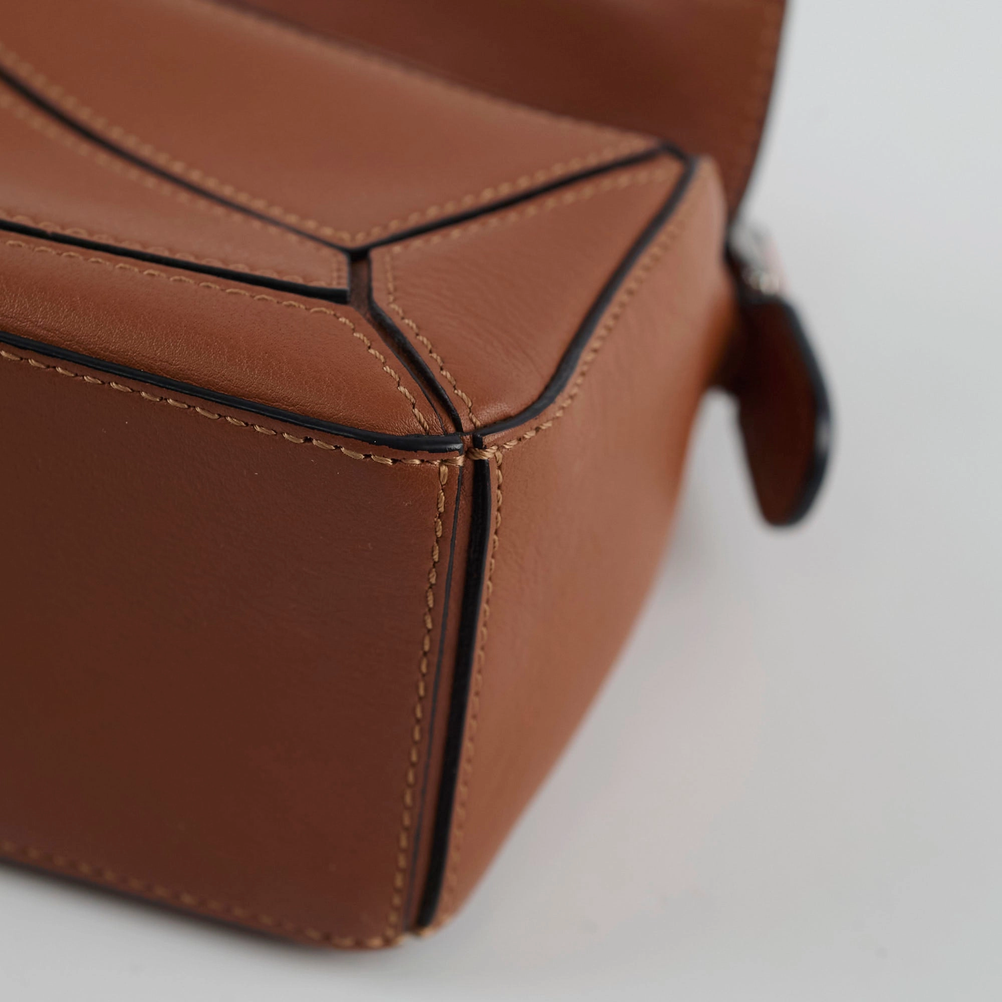 Loewe Mini Puzzle Tan