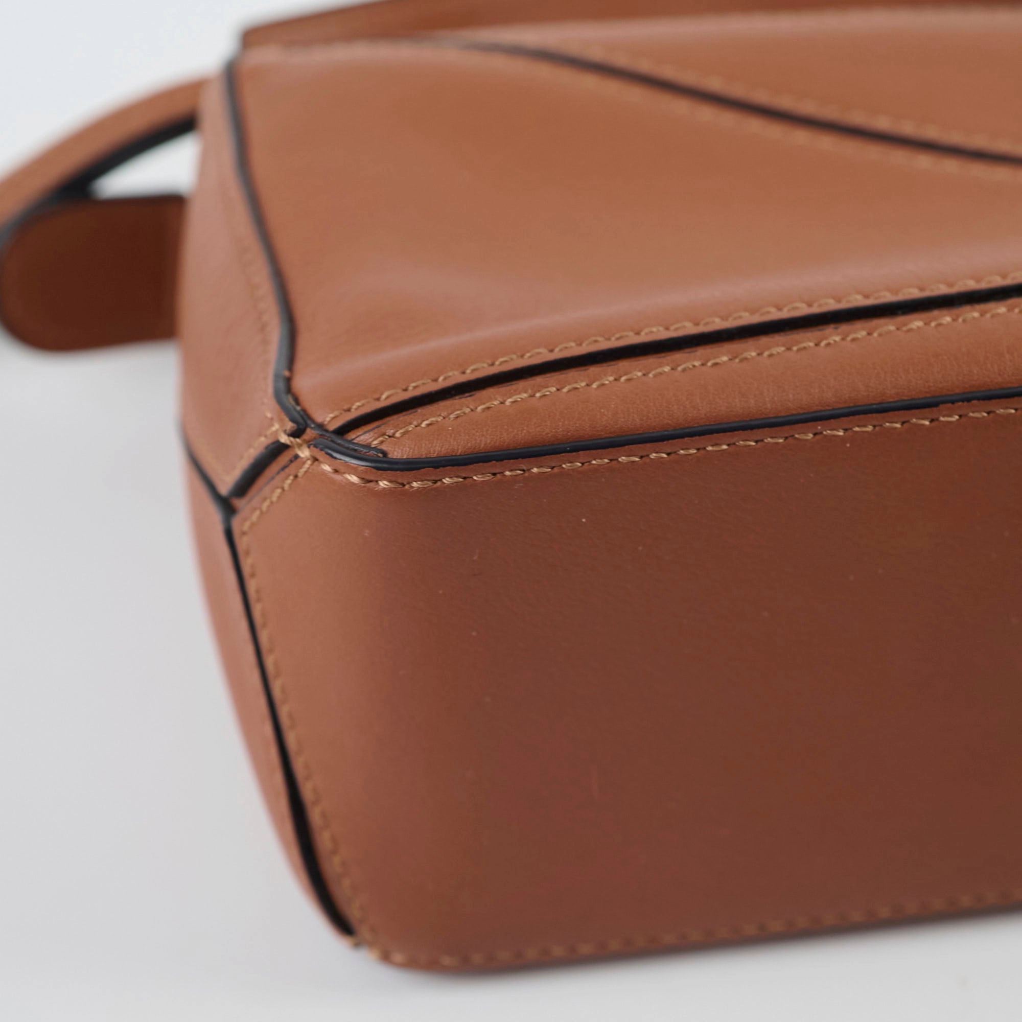 Loewe Mini Puzzle Tan
