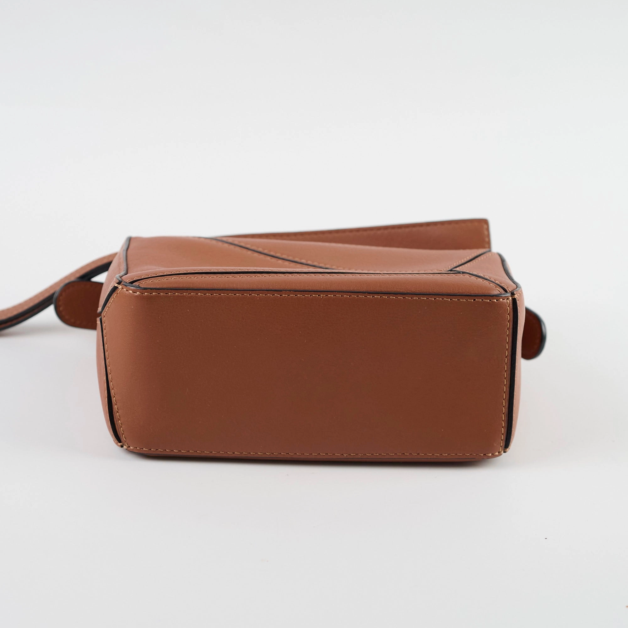 Loewe Mini Puzzle Tan