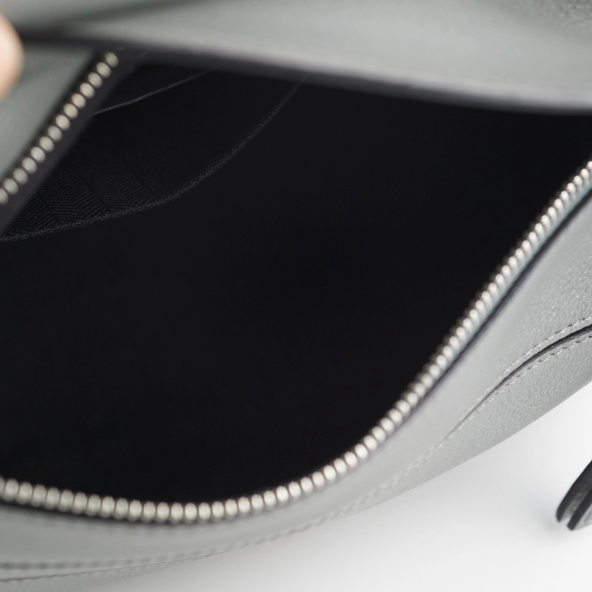 Loewe Puzzle Small Grey