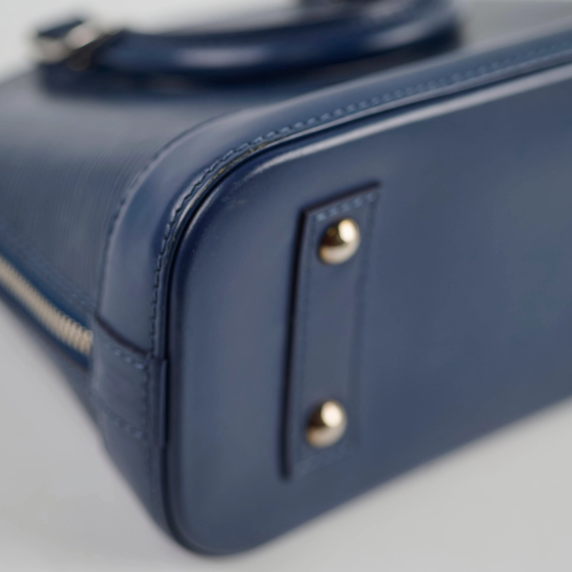 Louis Vuitton Alma BB Epi Navy