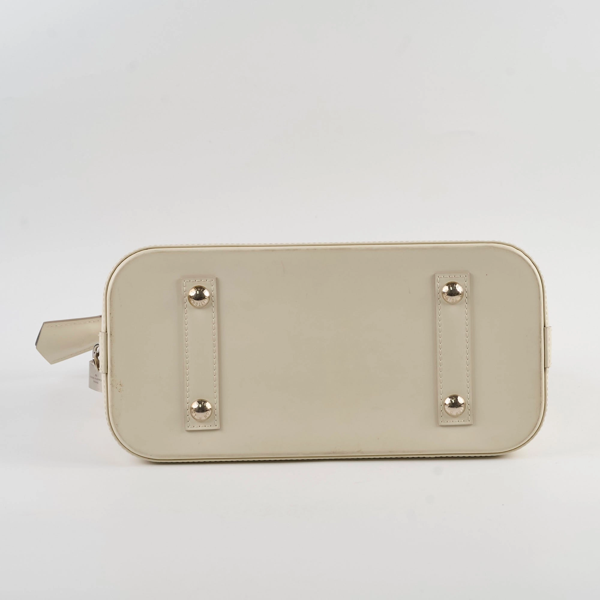 Louis Vuitton Alma PM Epi White