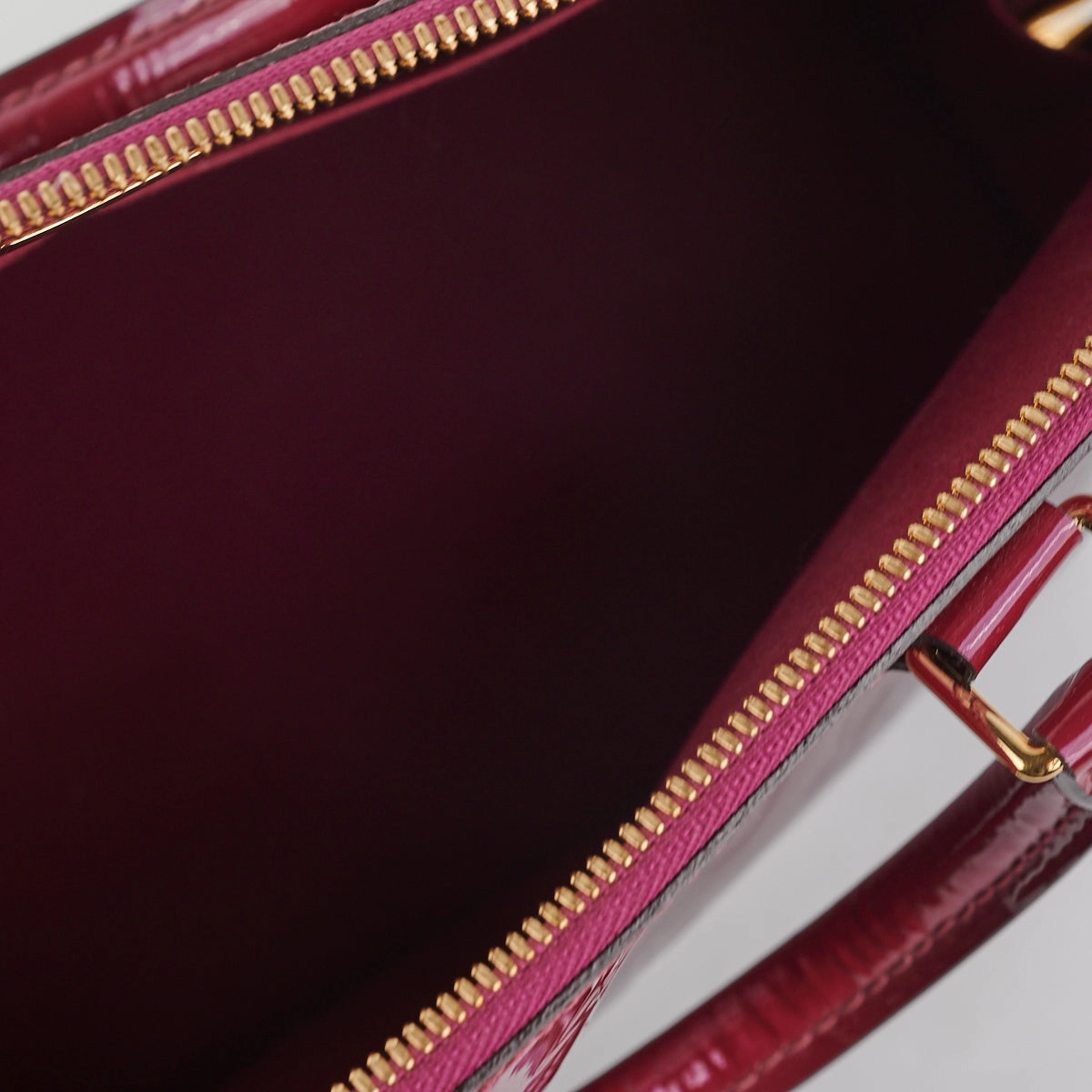Louis Vuitton Alma PM Vernis Burgundy Ombre