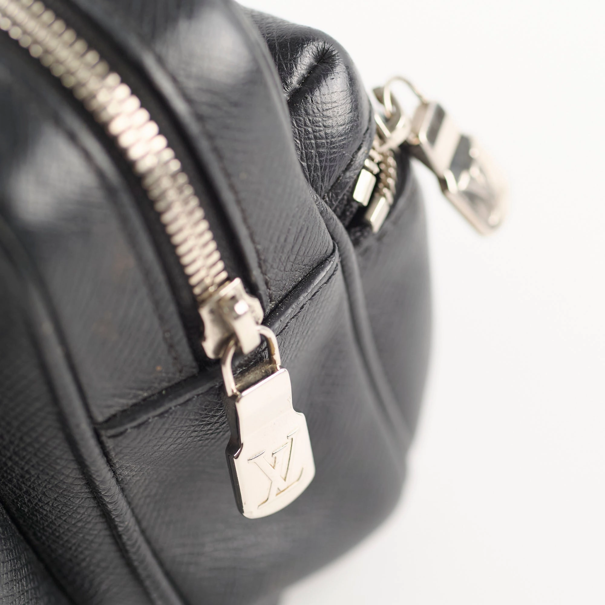 Louis Vuitton Belt Bag Bumbag Black