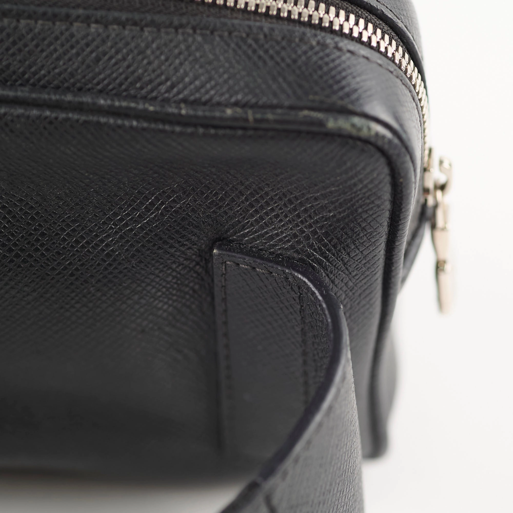Louis Vuitton Belt Bag Bumbag Black