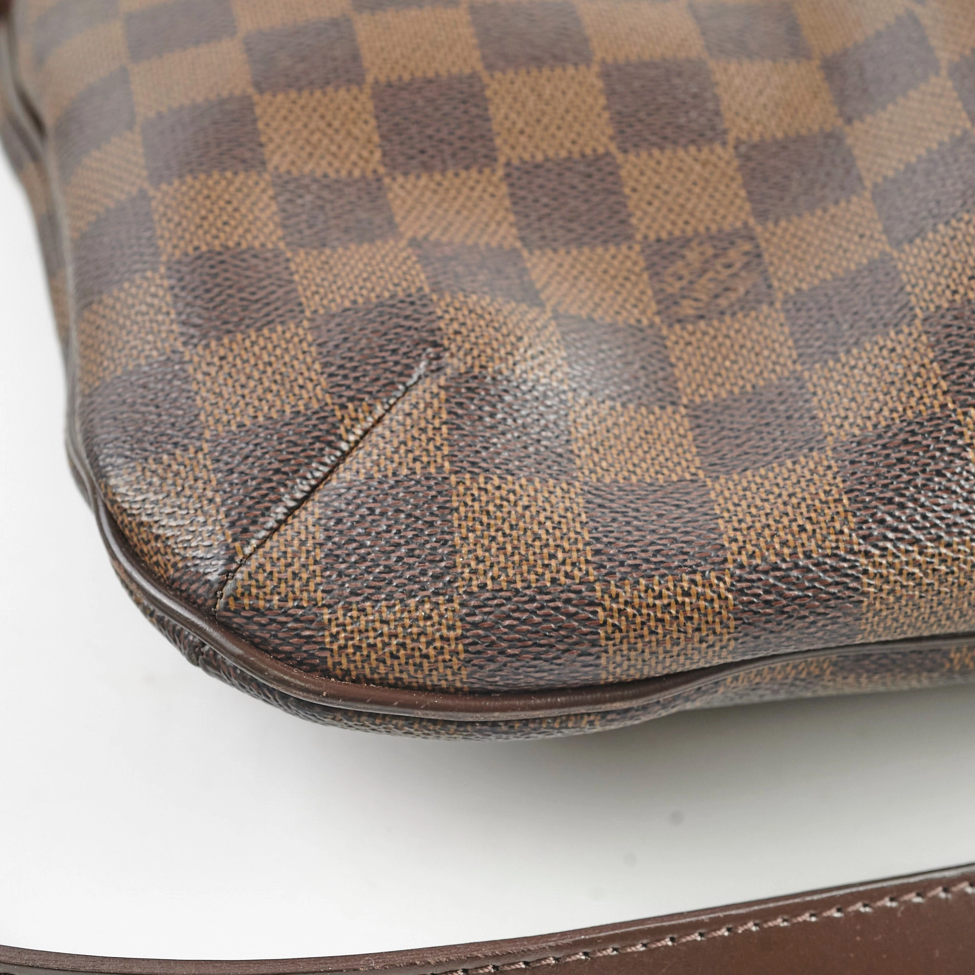 Louis Vuitton Bloomsbury Shoulder Bag Damier Ebene