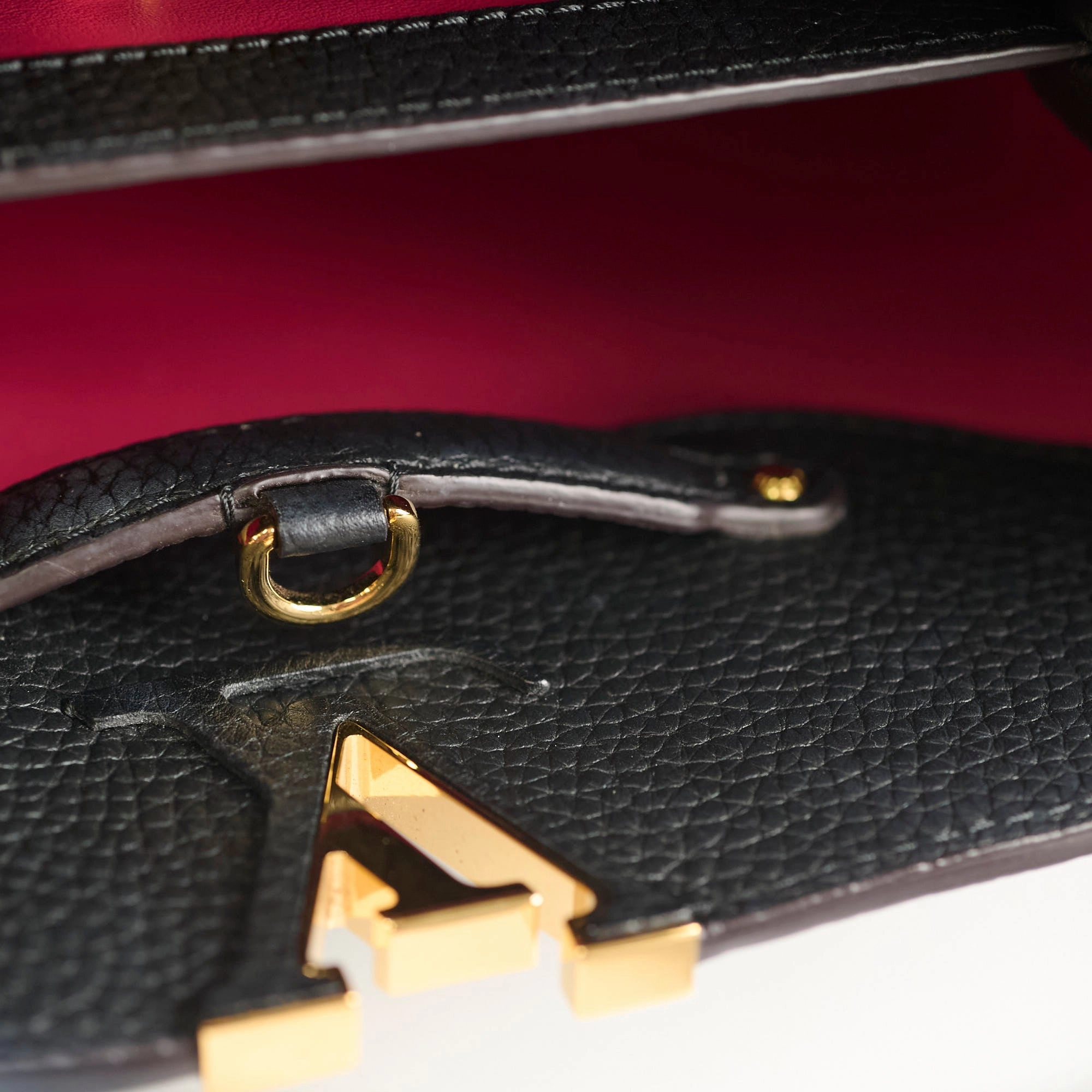 Louis Vuitton Capucines BB Black