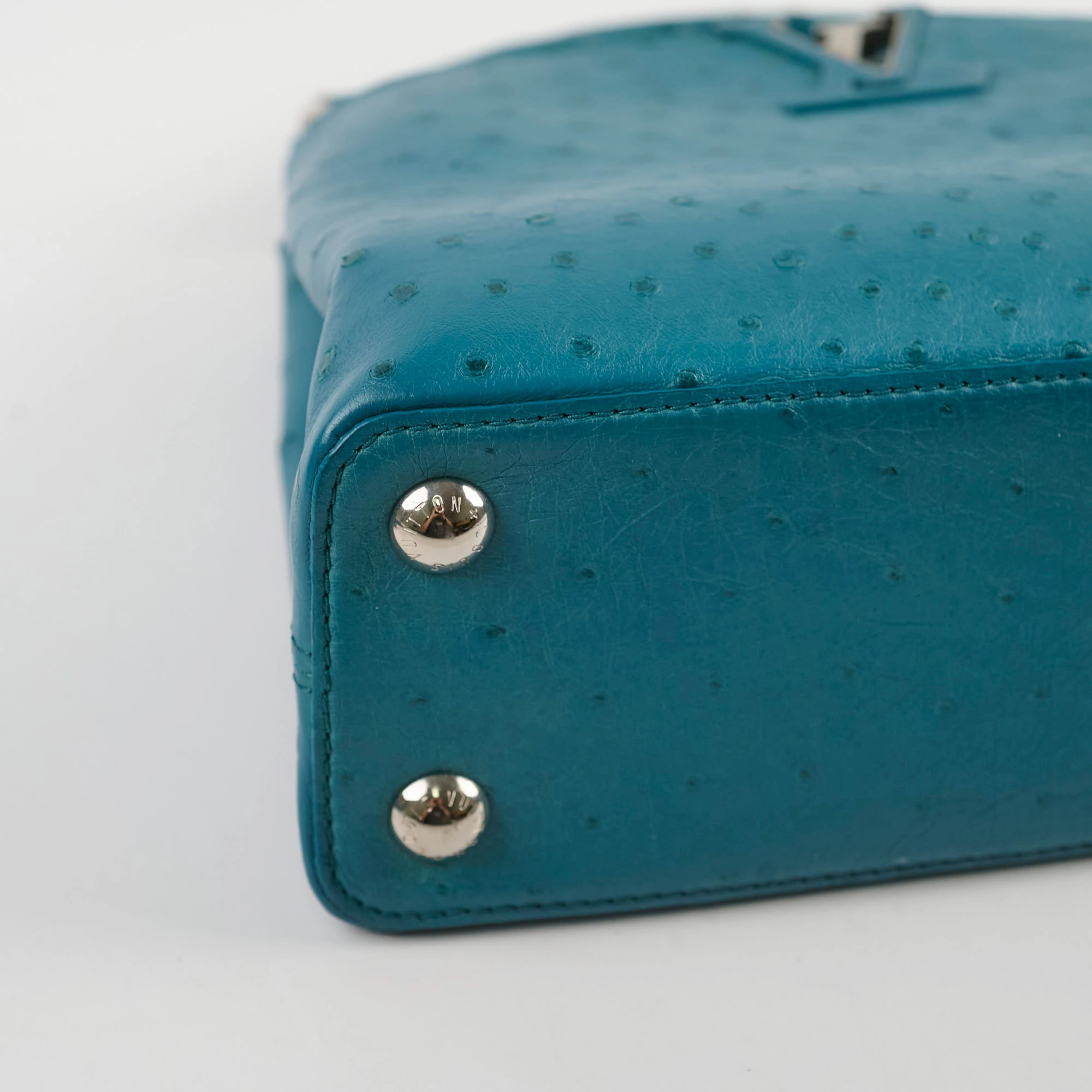 Louis Vuitton Capucines BB Ostrich Blue