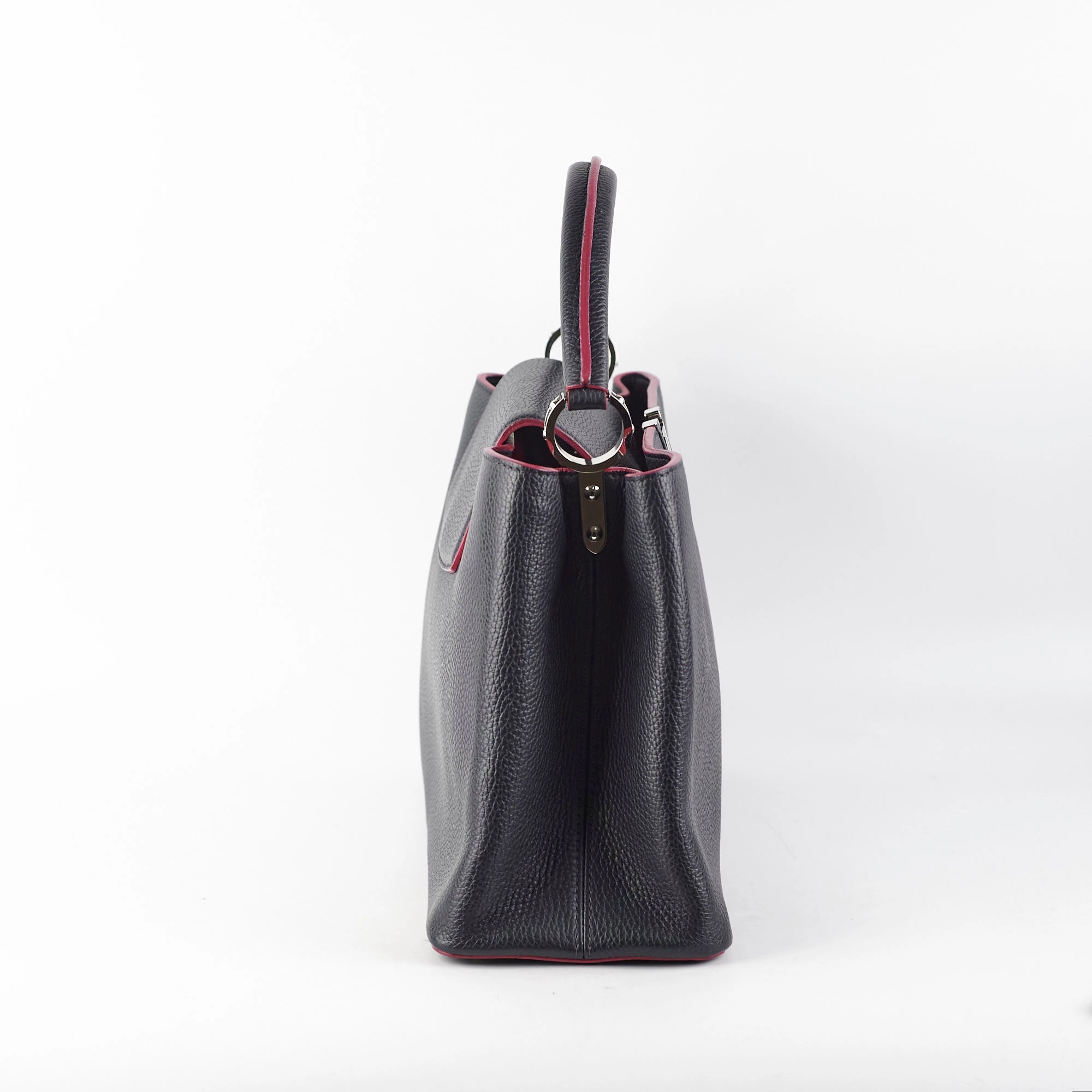 Louis Vuitton Capucines MM Navy
