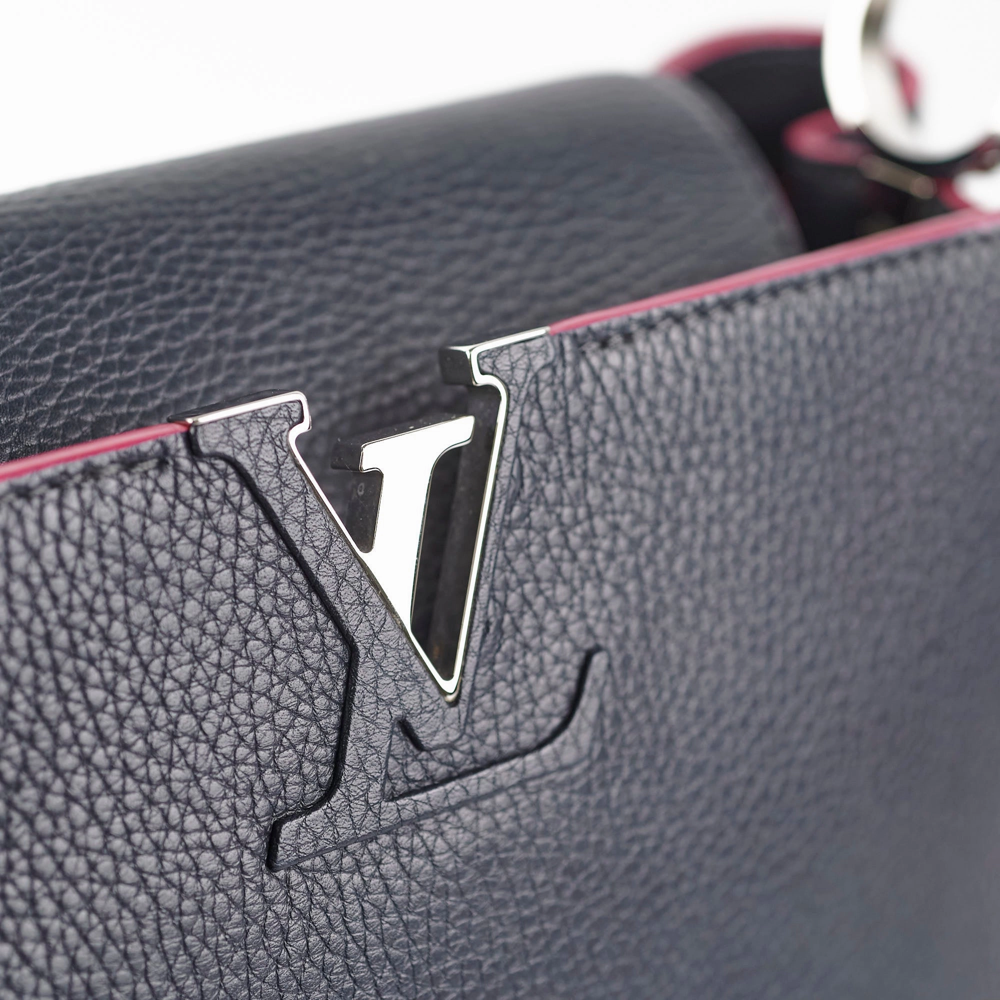 Louis Vuitton Capucines MM Navy