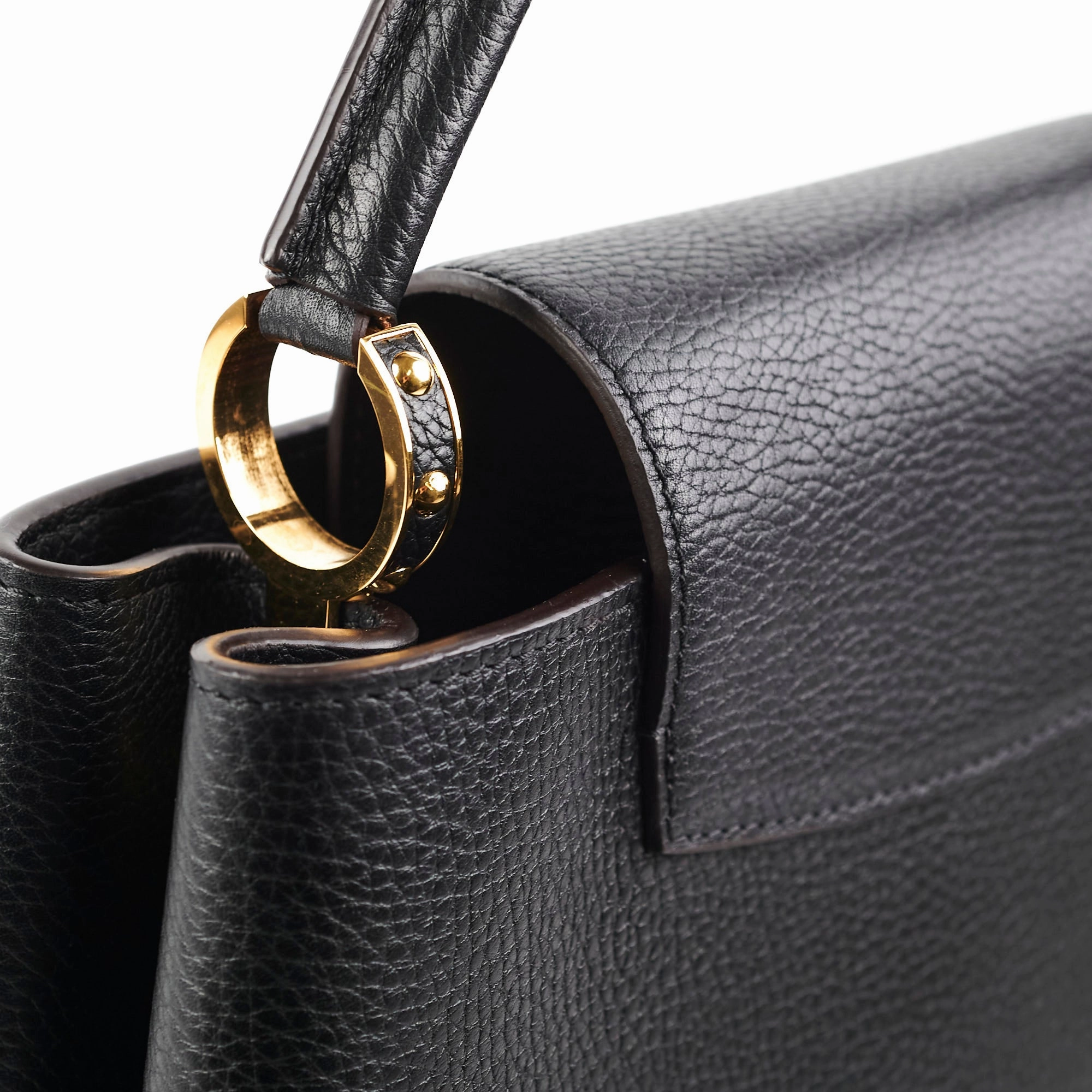 Louis Vuitton Capucines PM Black