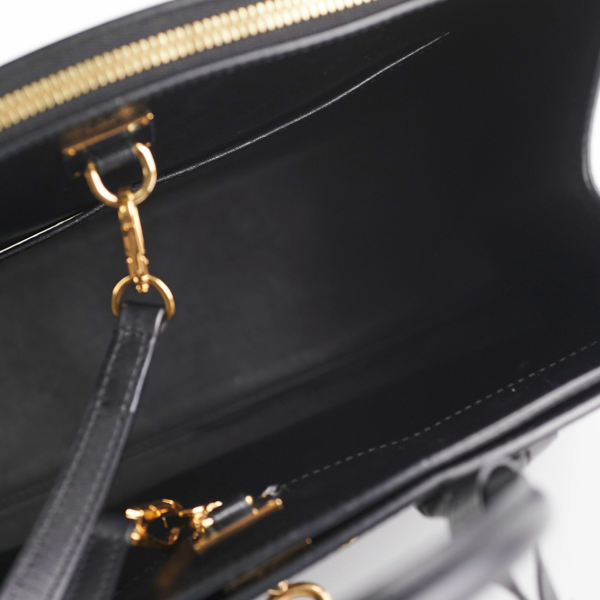 Louis Vuitton City Streamer MM Bag Black