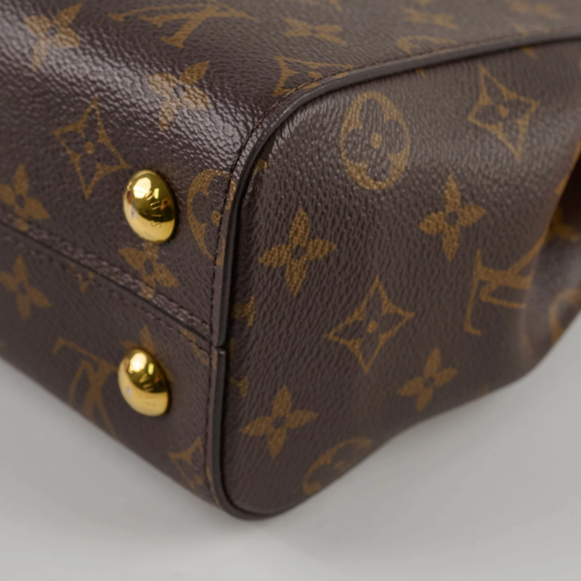 Louis Vuitton Clunny BB Monogram Microchip