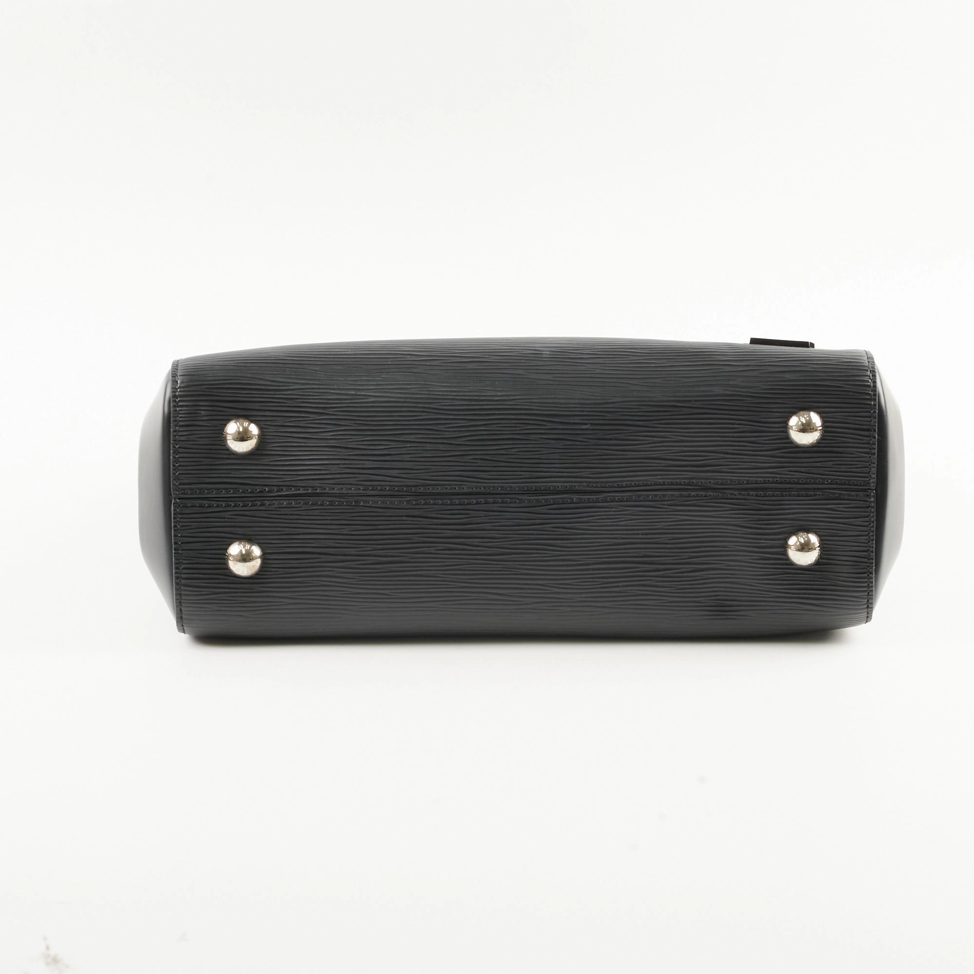 Louis Vuitton Cluny MM Epi Black Shoulder Bag