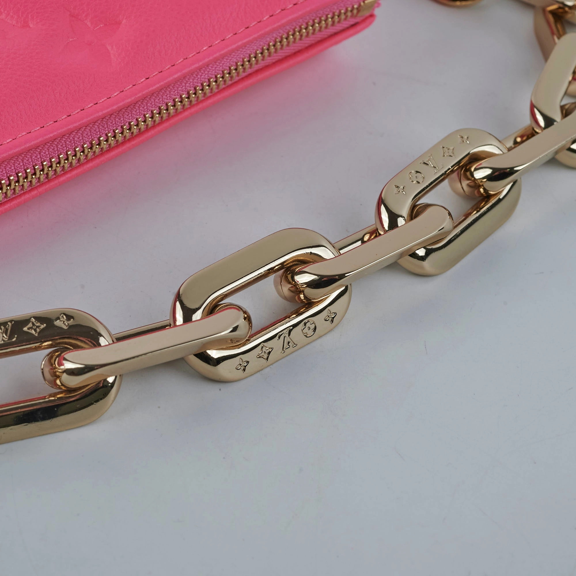 Louis Vuitton Coussin BB Rose Fluo