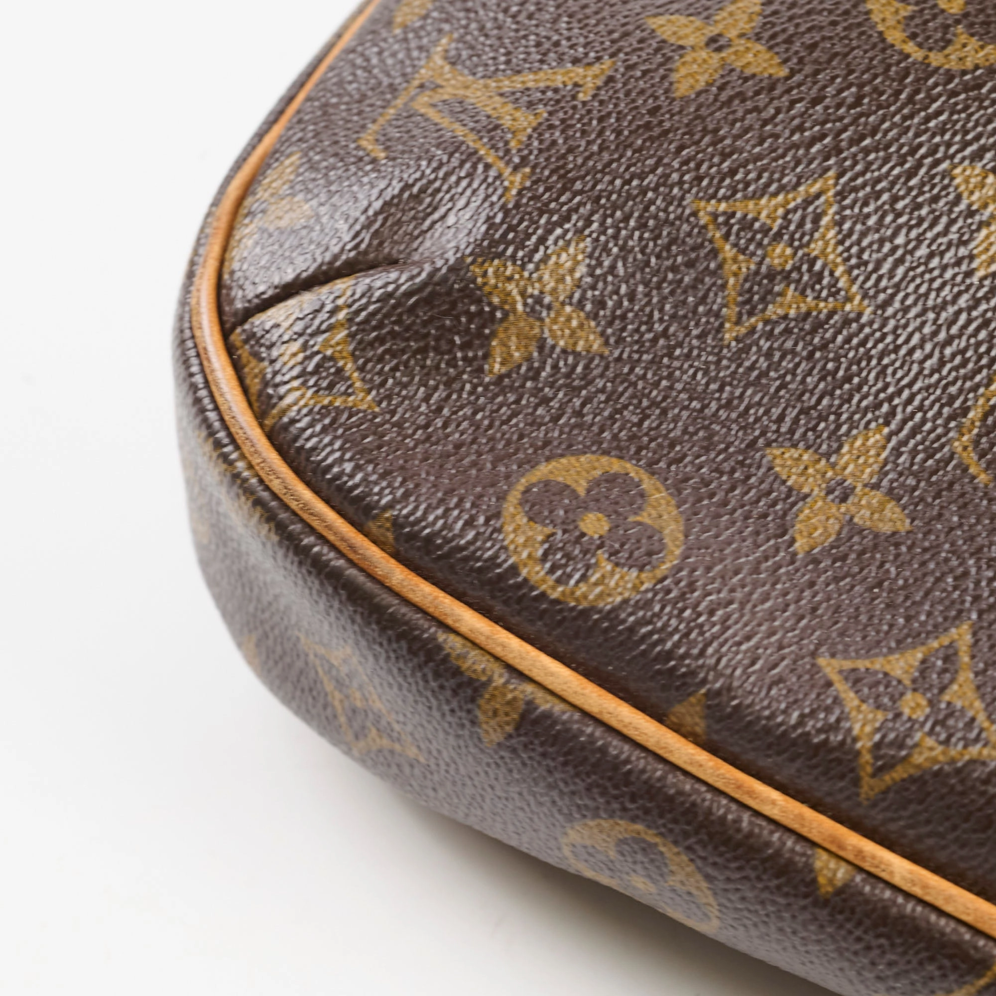 Louis Vuitton Crossbody Monogram Bag