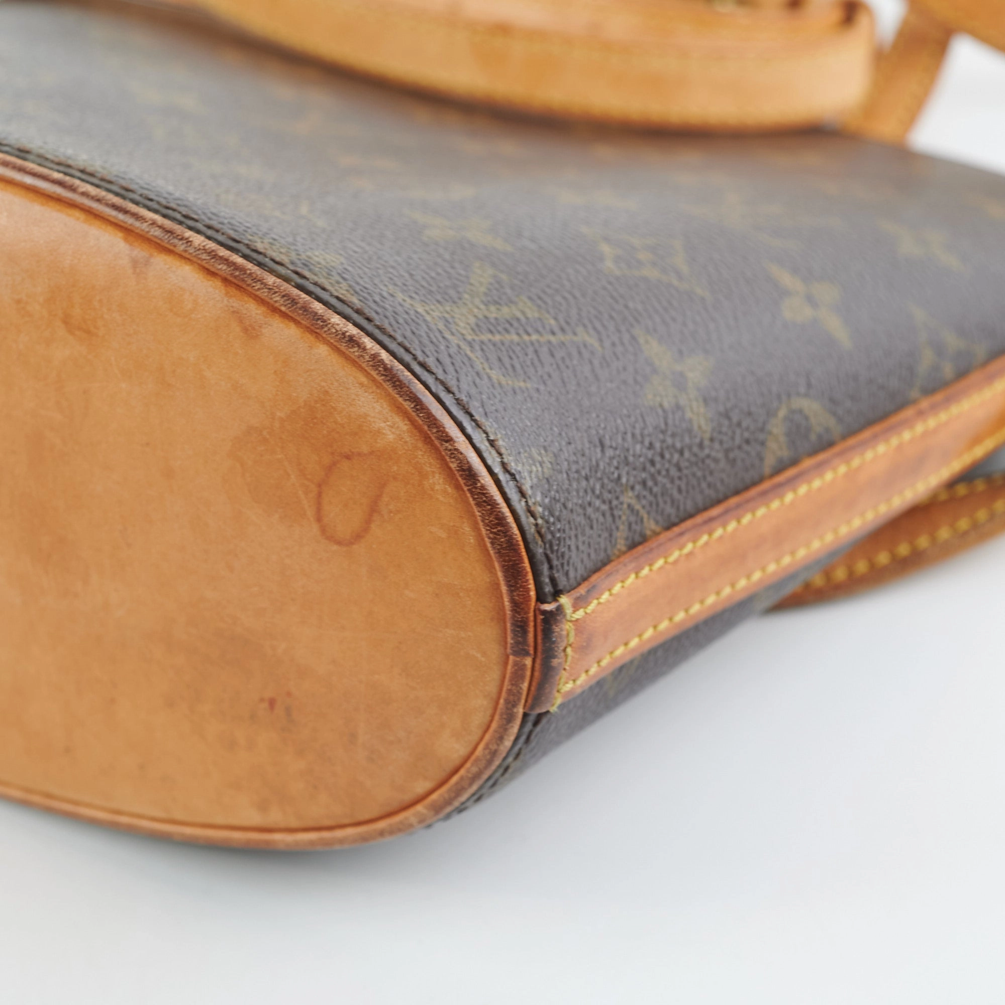 Louis Vuitton Drout Shoulder Monogram