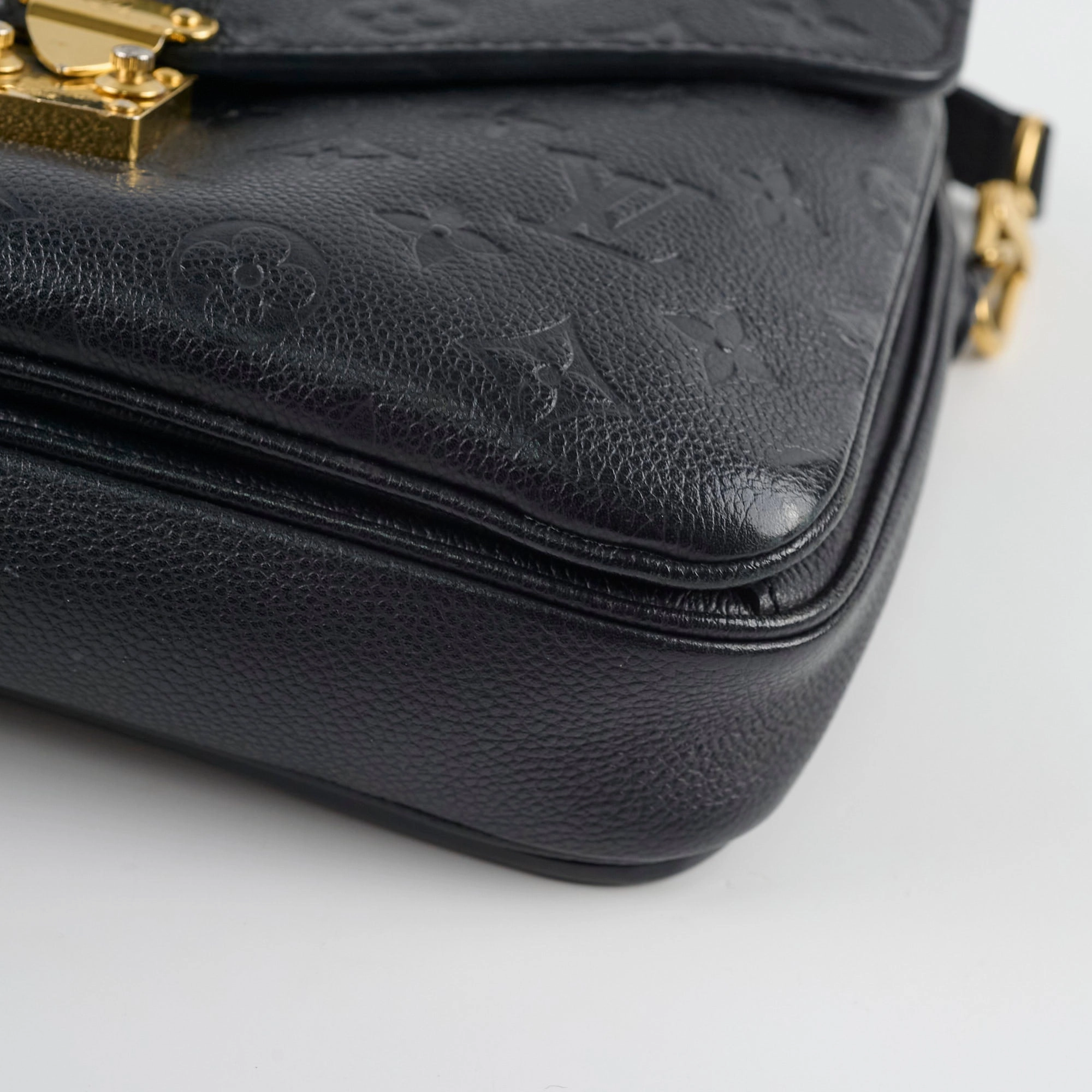 Louis Vuitton Empriente Pochette Metis Black