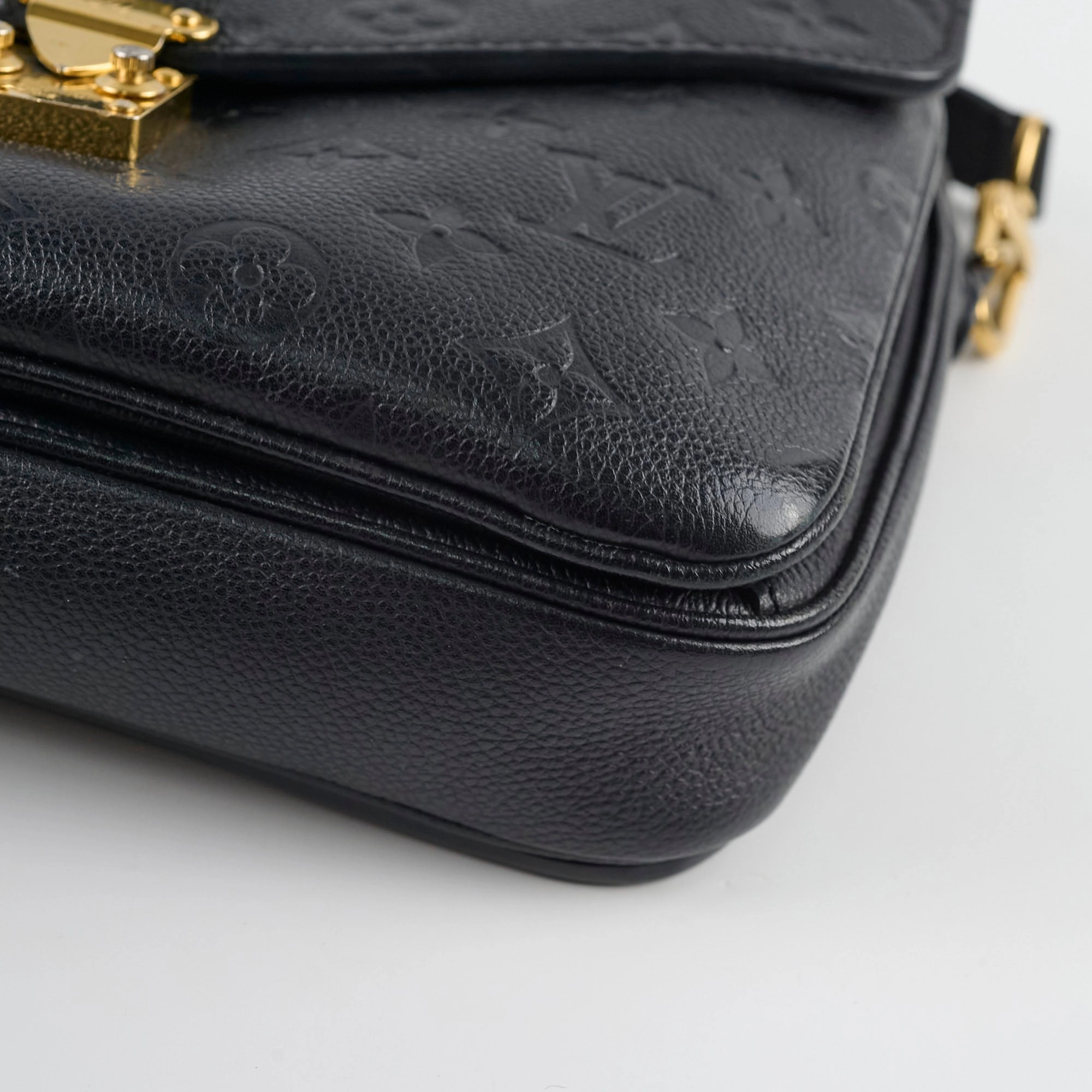 Louis Vuitton Empriente Pochette Metis Black